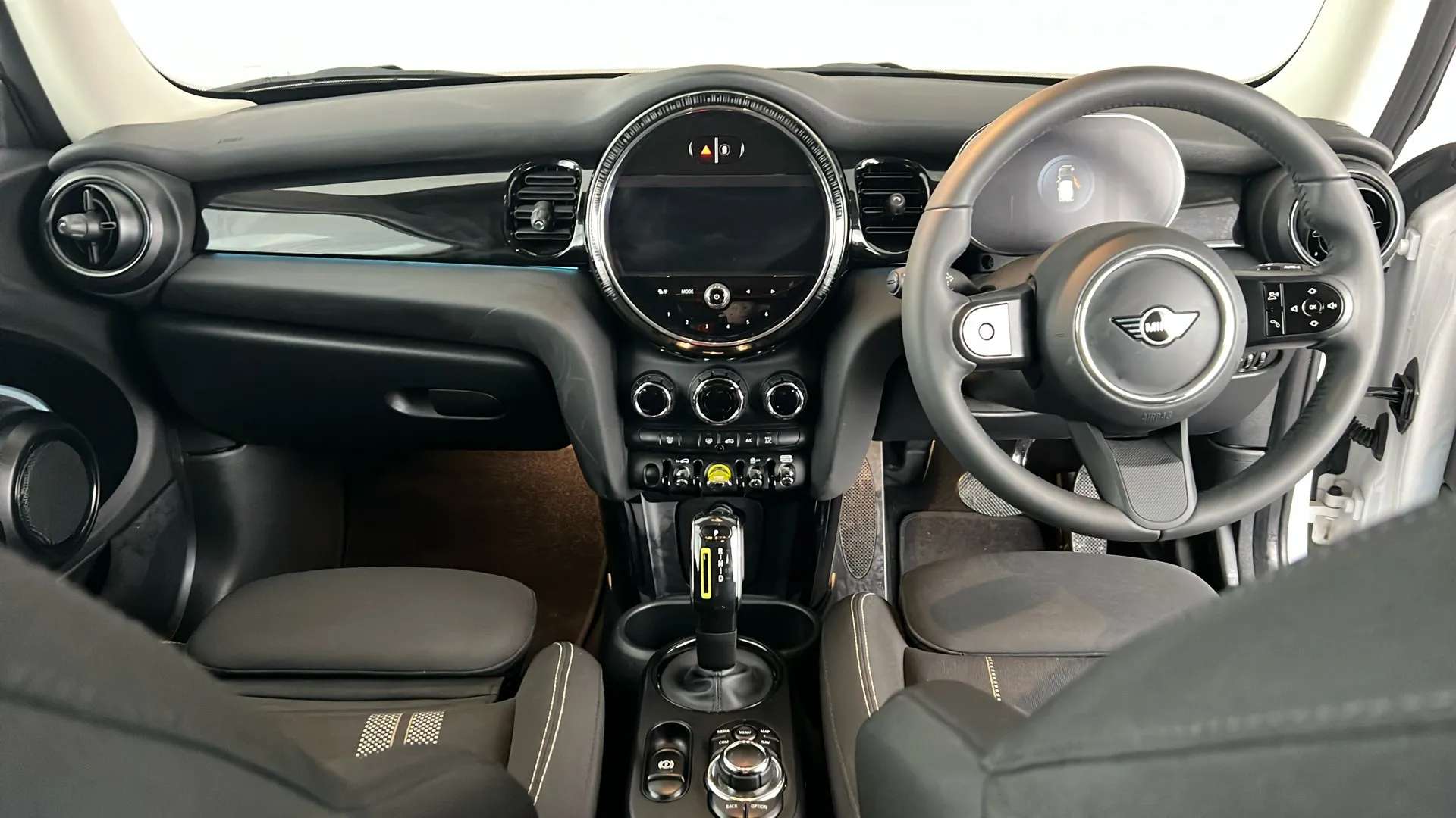 2023 MINI HATCH 2023 MINI HATCH