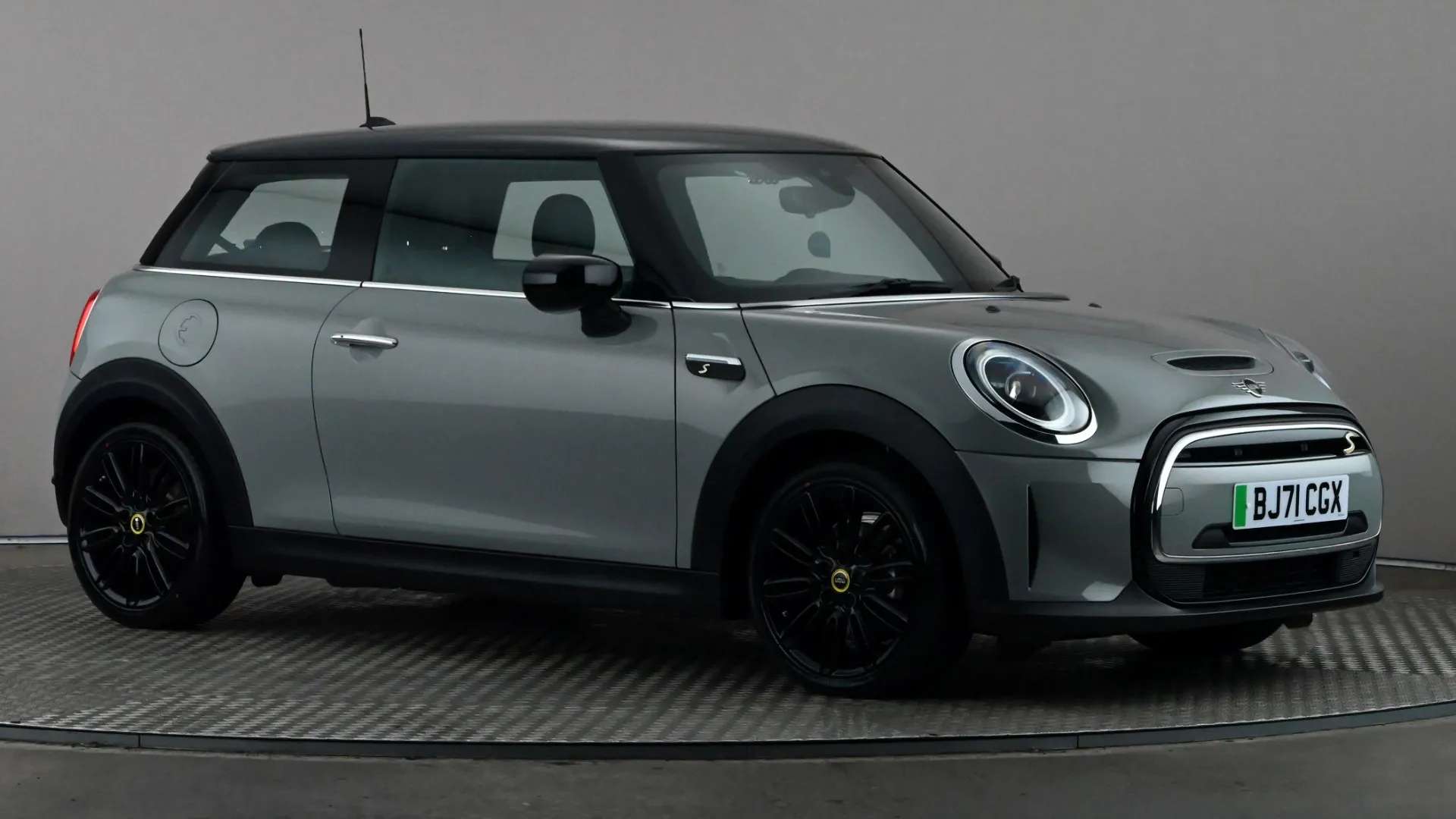A 2021 MINI HATCH 135kW Cooper S Level 2 33kWh Auto A 2021 MINI HATCH 135kW Cooper S Level 2 33kWh Auto
