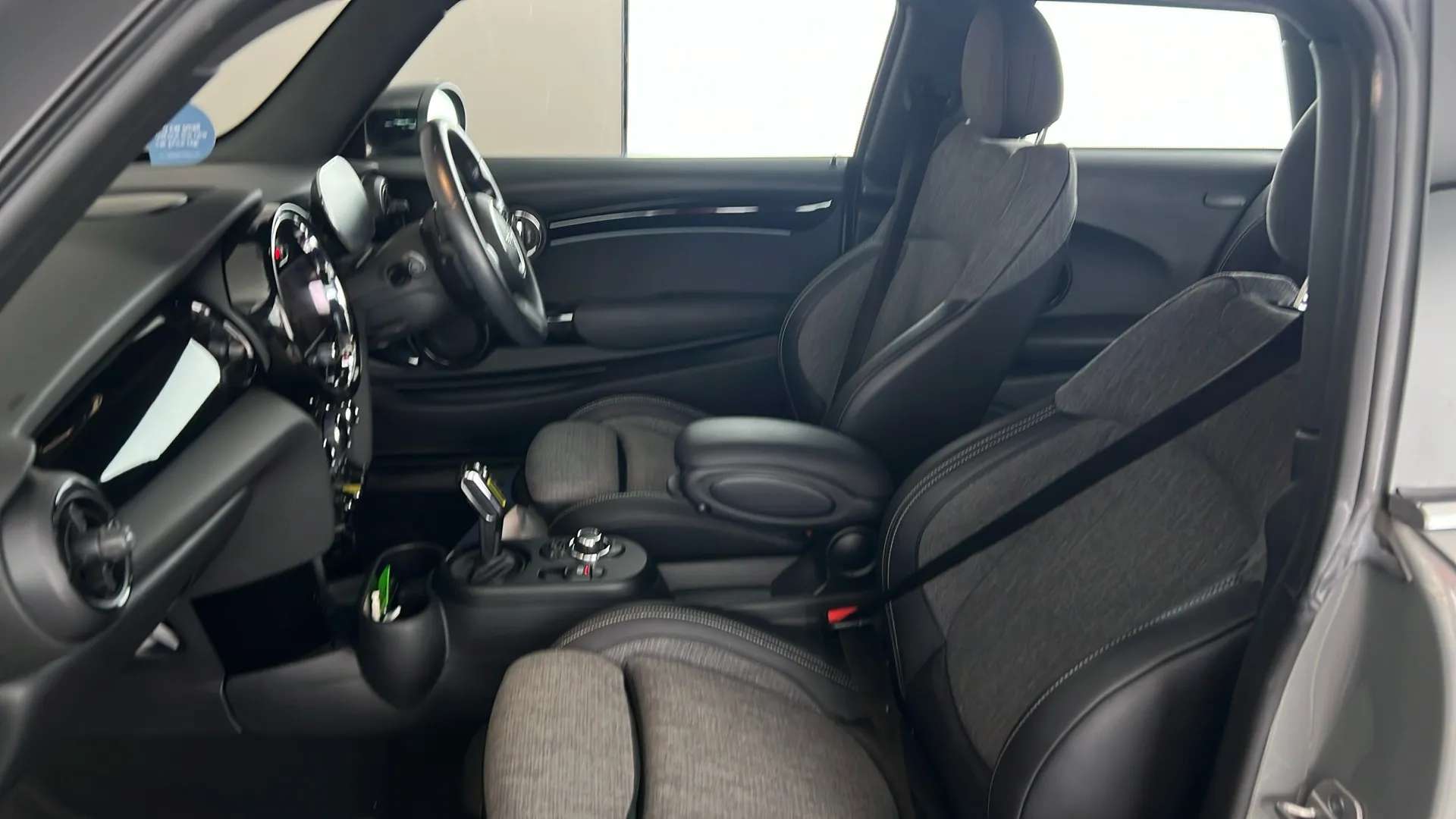 2021 MINI HATCH 2021 MINI HATCH
