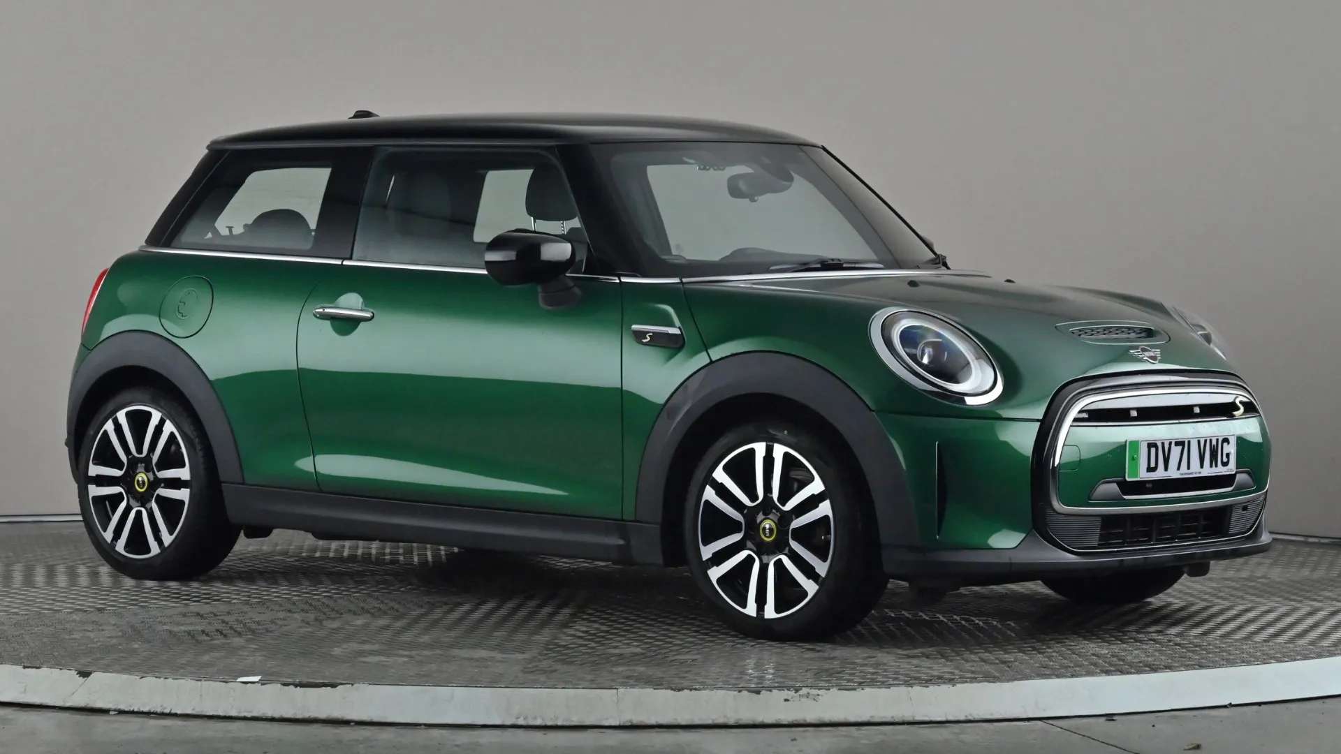 A 2021 MINI HATCH 135kW Cooper S Level 2 33kWh Auto A 2021 MINI HATCH 135kW Cooper S Level 2 33kWh Auto