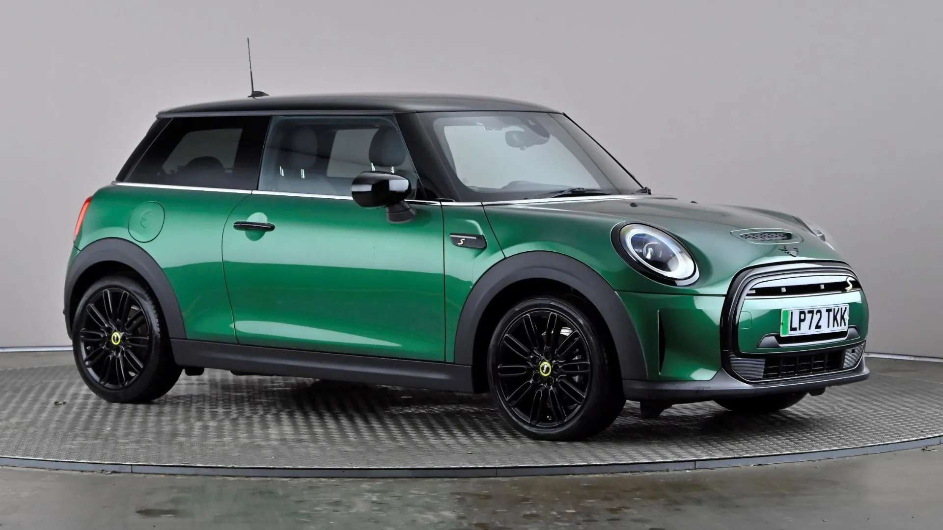 A 2023 MINI HATCH 135kW Cooper S Level 2 33kWh Auto A 2023 MINI HATCH 135kW Cooper S Level 2 33kWh Auto