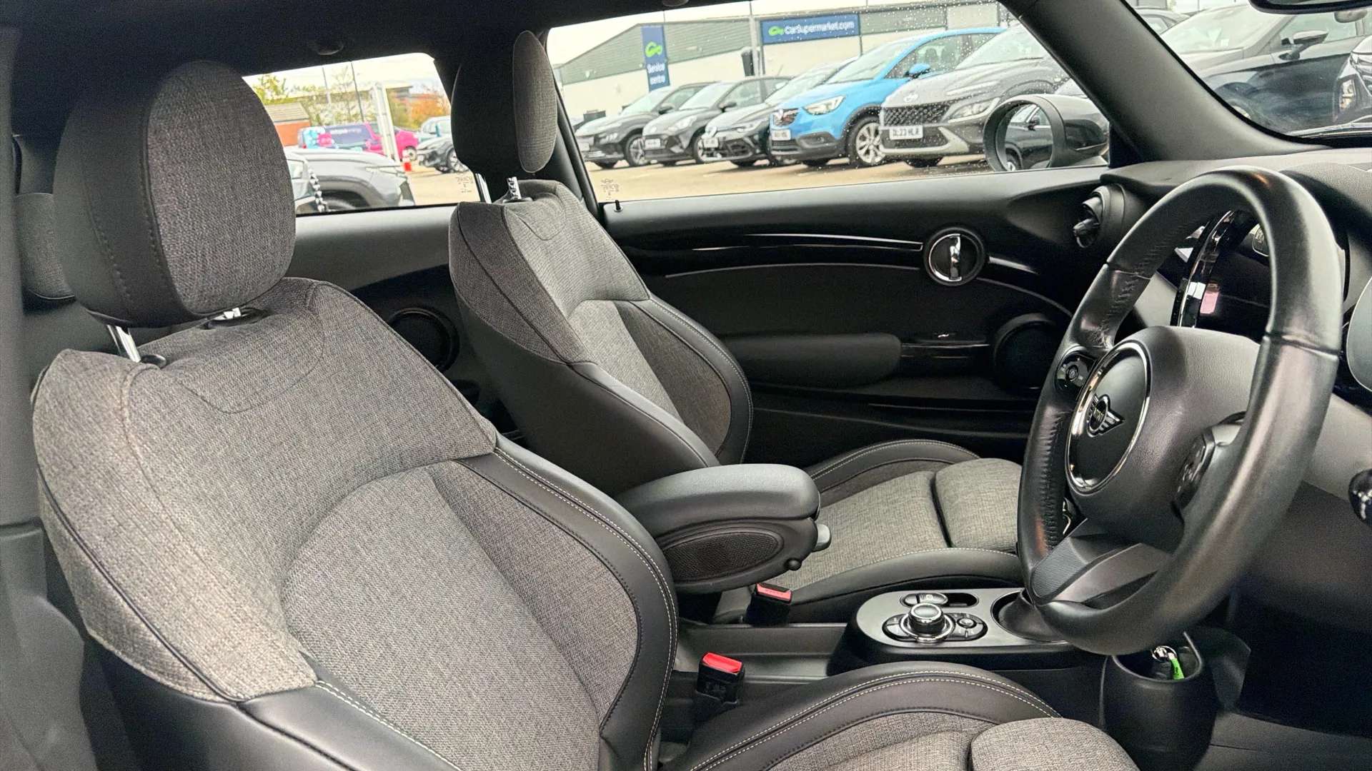 2023 MINI HATCH 2023 MINI HATCH