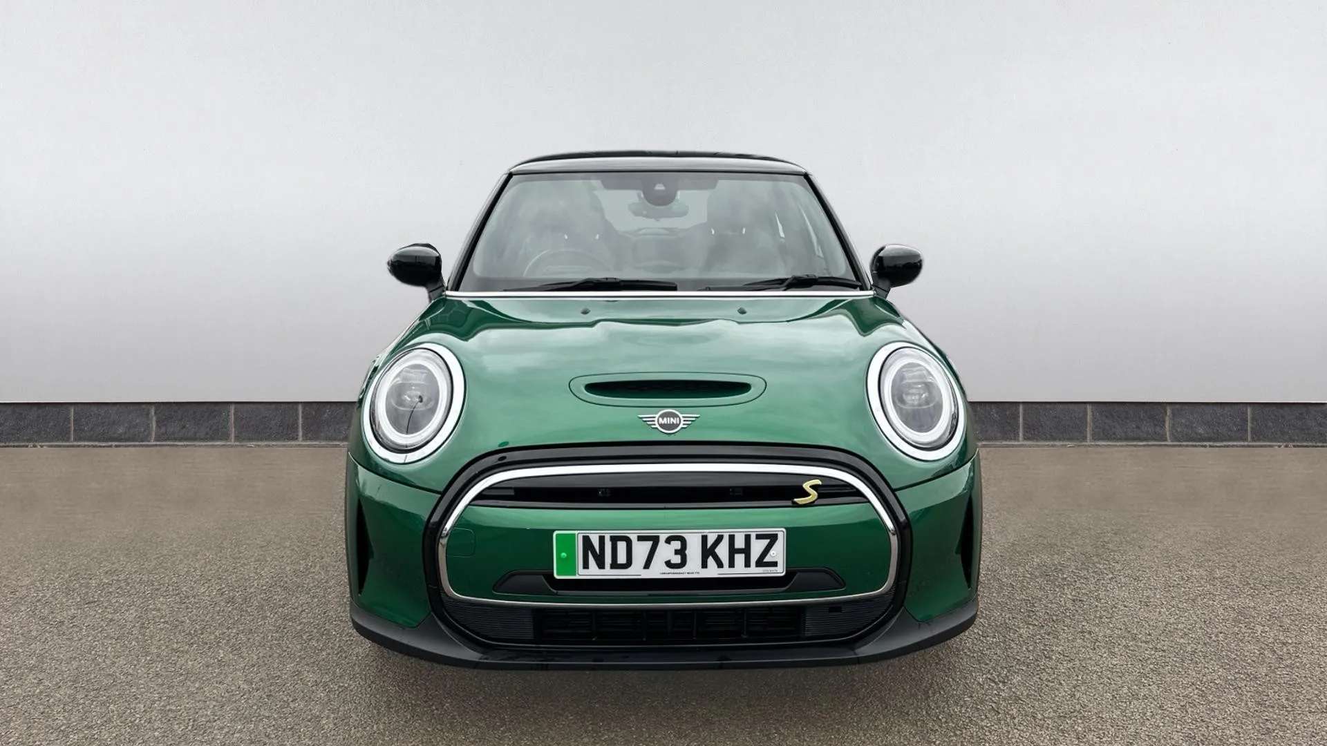 A 2023 MINI HATCH 135kW Cooper S Level 2 33kWh Auto A 2023 MINI HATCH 135kW Cooper S Level 2 33kWh Auto