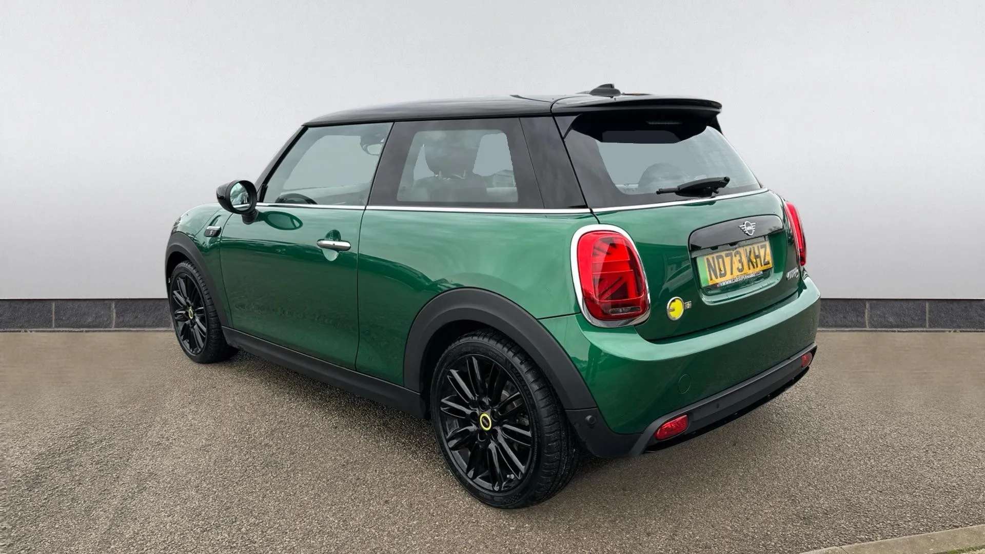 A 2023 MINI HATCH 135kW Cooper S Level 2 33kWh Auto A 2023 MINI HATCH 135kW Cooper S Level 2 33kWh Auto