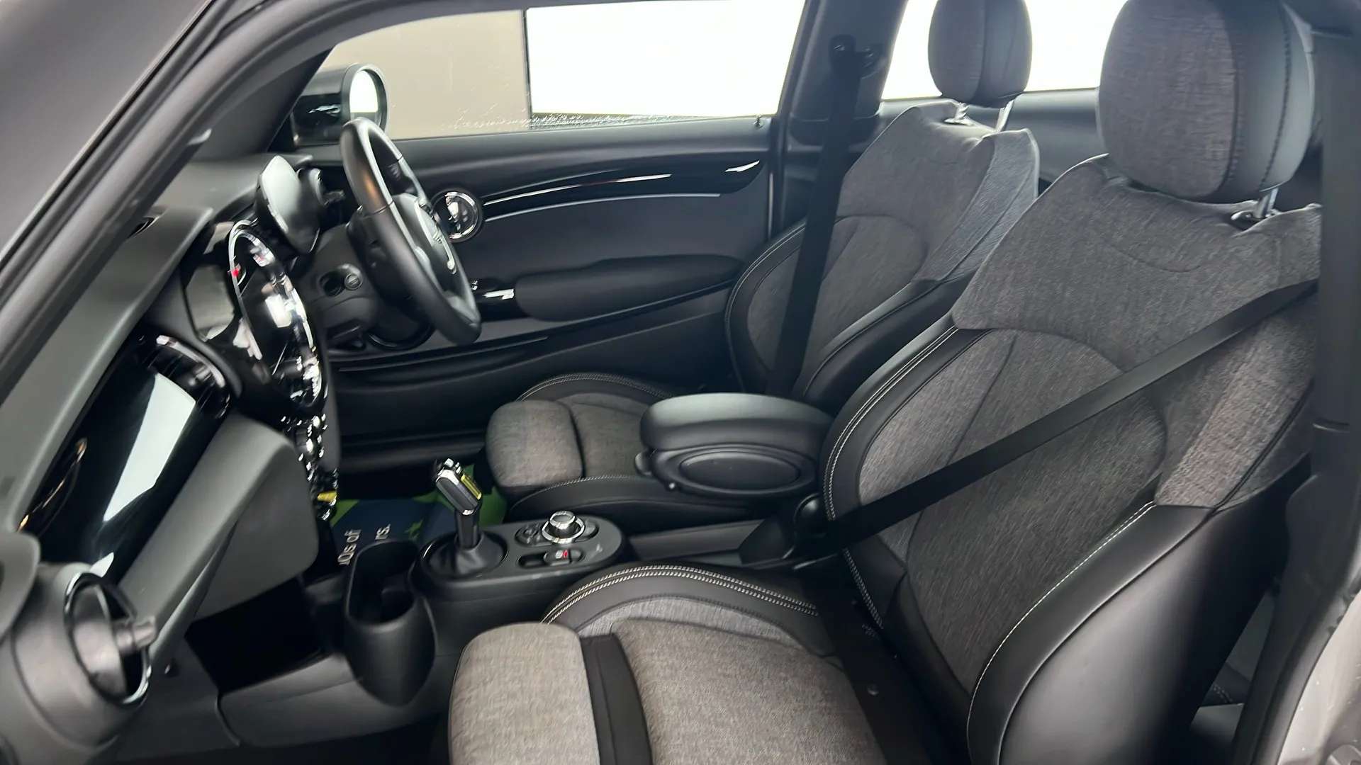 2023 MINI HATCH 2023 MINI HATCH