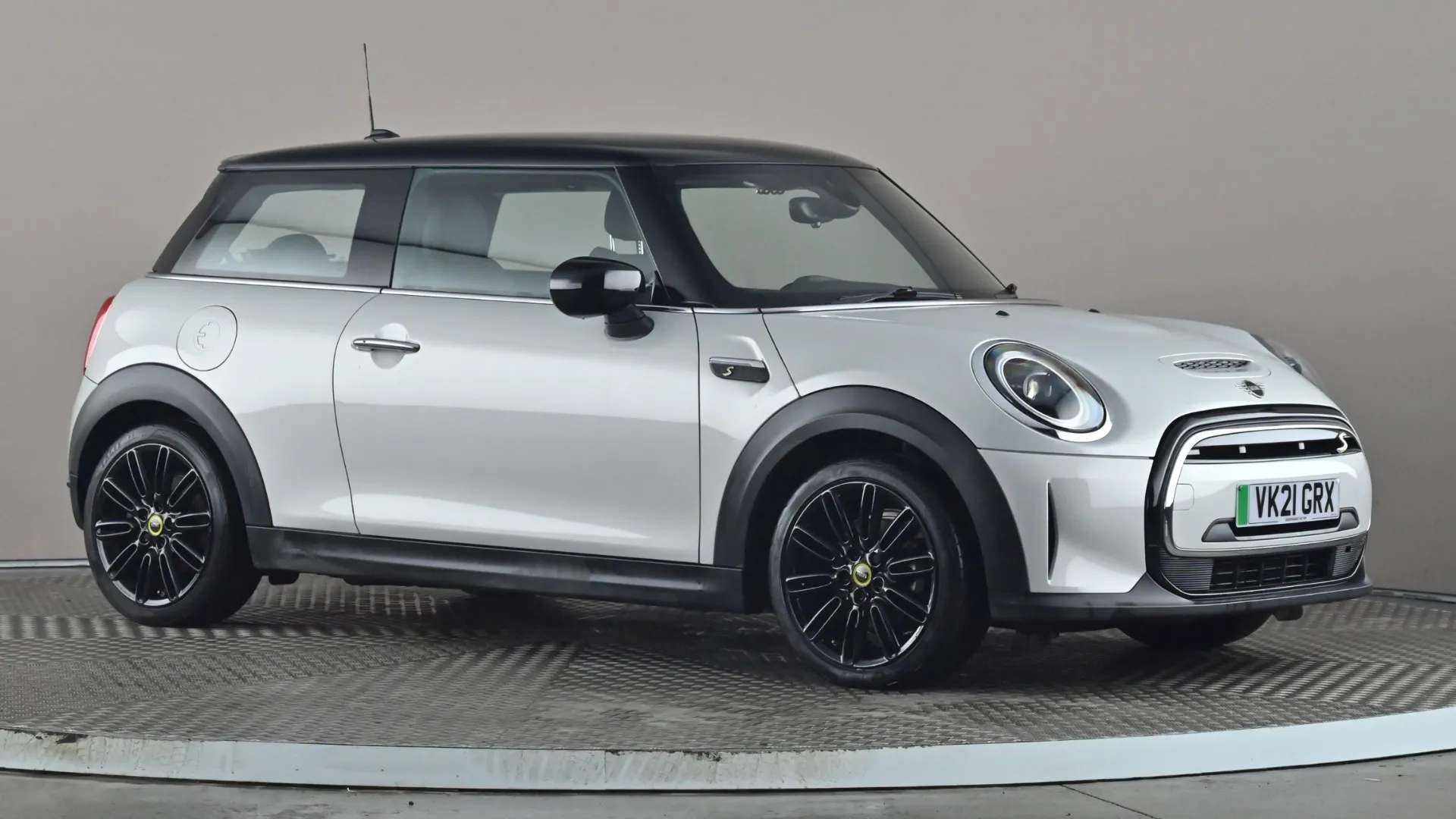 A 2021 MINI HATCH 135kW Cooper S Level 2 33kWh Auto A 2021 MINI HATCH 135kW Cooper S Level 2 33kWh Auto