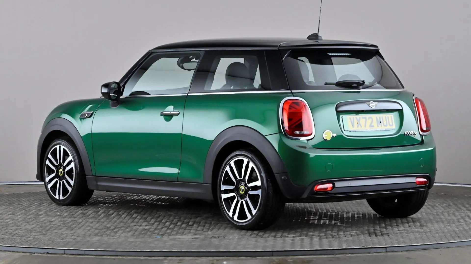 A 2022 MINI HATCH 135kW Cooper S Level 2 33kWh Auto A 2022 MINI HATCH 135kW Cooper S Level 2 33kWh Auto