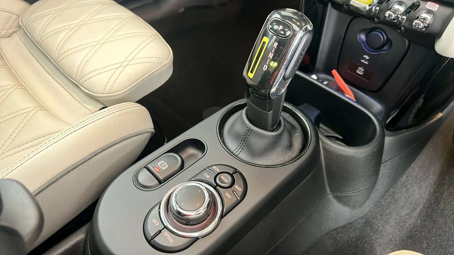 2022 MINI HATCH 2022 MINI HATCH