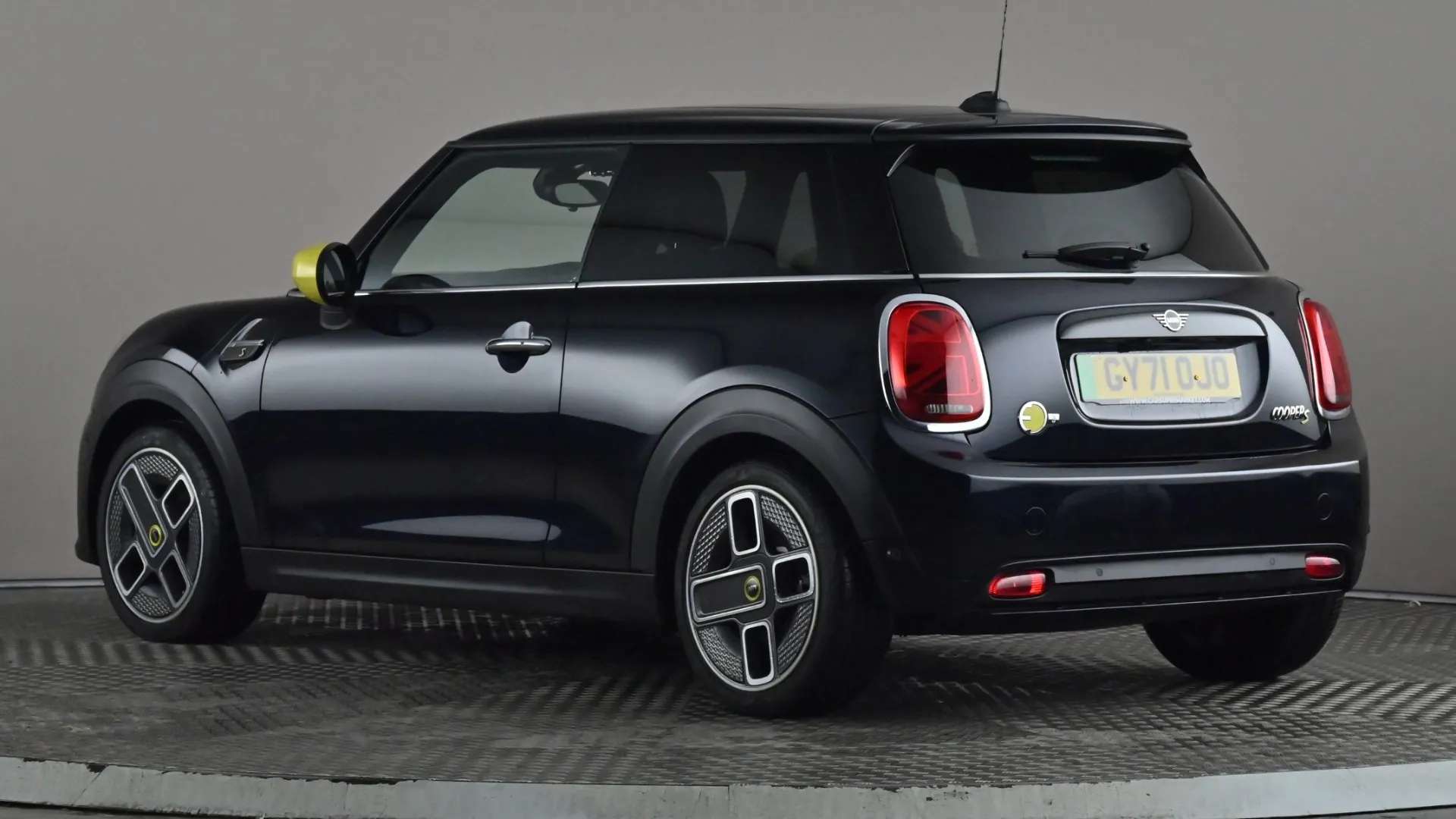A 2022 MINI HATCH 135kW Cooper S Level 3 33kWh Auto A 2022 MINI HATCH 135kW Cooper S Level 3 33kWh Auto
