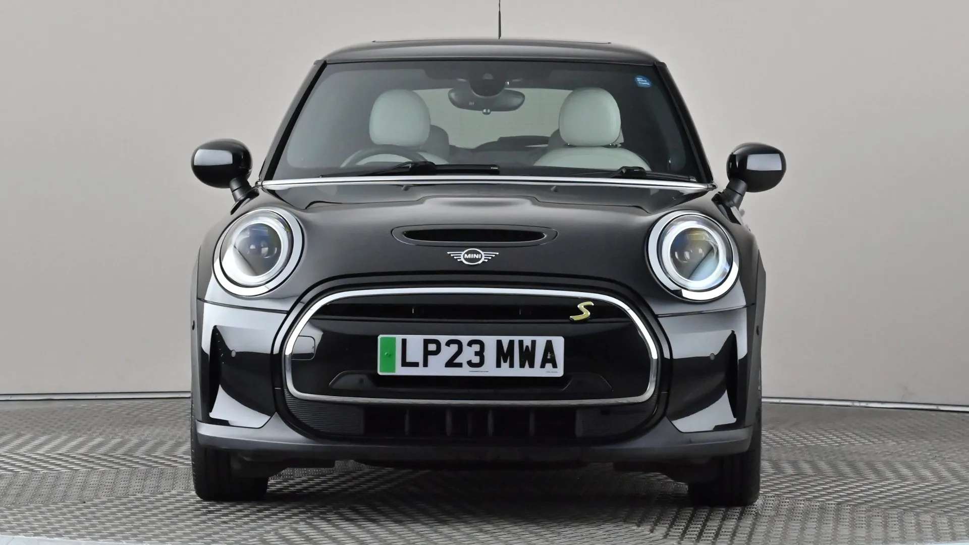 A 2023 MINI HATCH 135kW Cooper S Level 3 33kWh Auto A 2023 MINI HATCH 135kW Cooper S Level 3 33kWh Auto