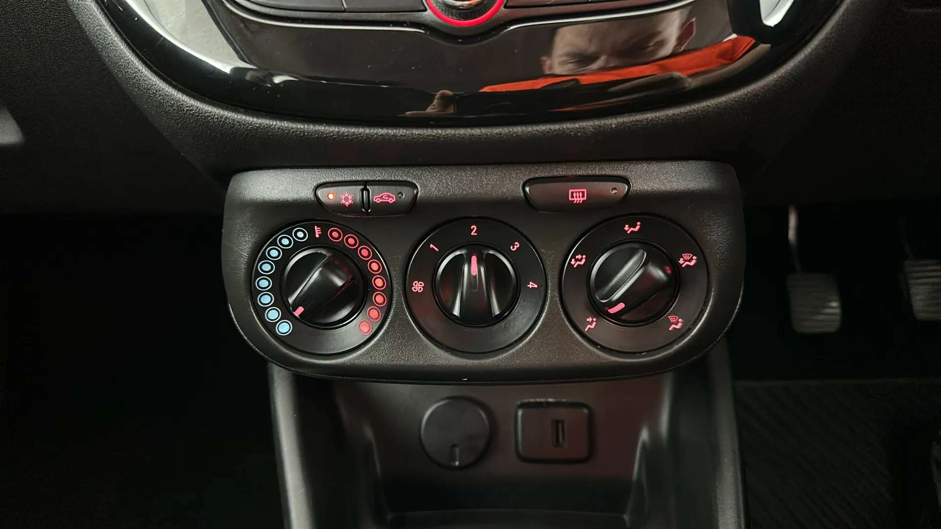 2017 VAUXHALL CORSA 2017 VAUXHALL CORSA