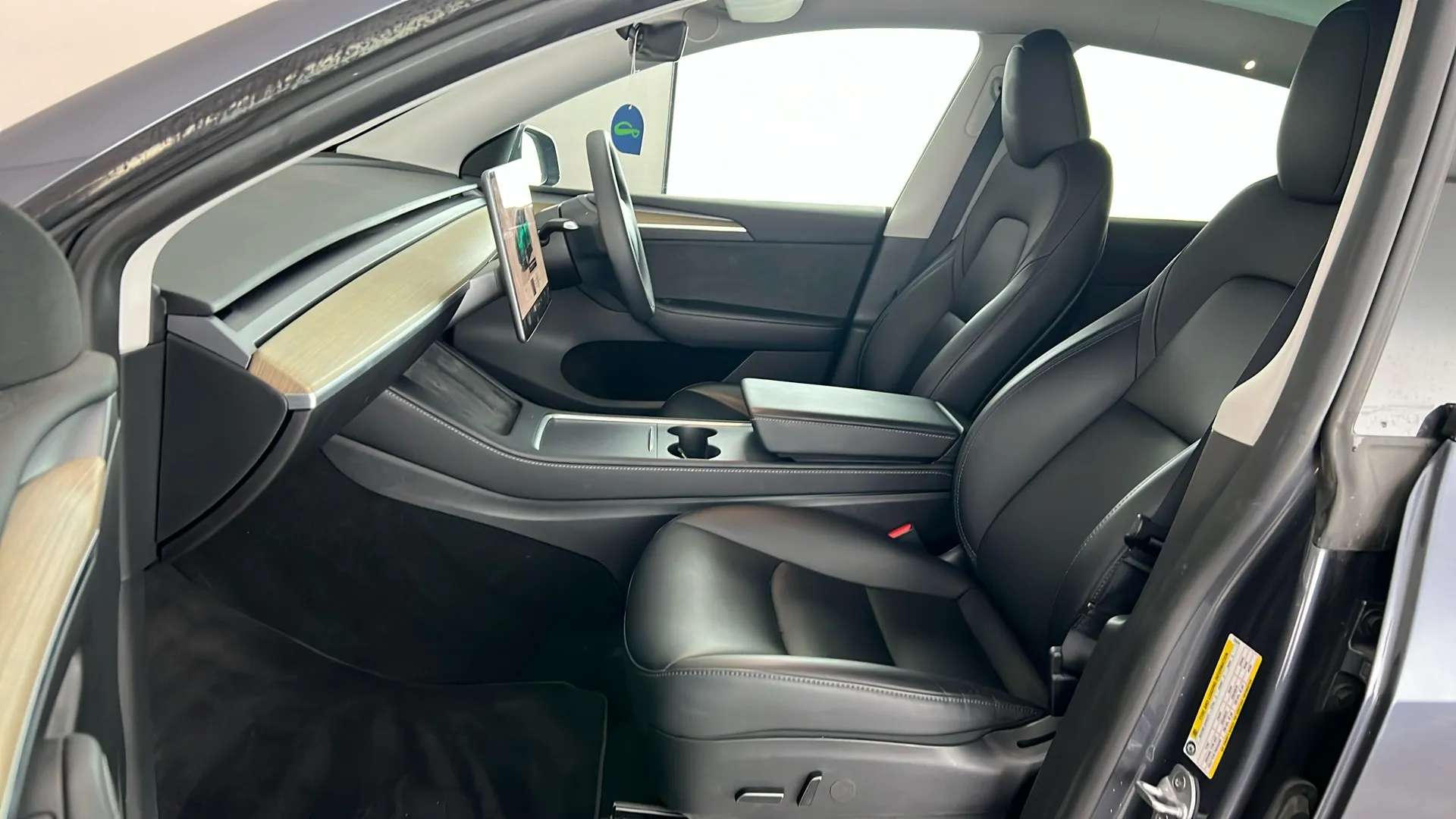 2023 TESLA MODEL Y 2023 TESLA MODEL Y