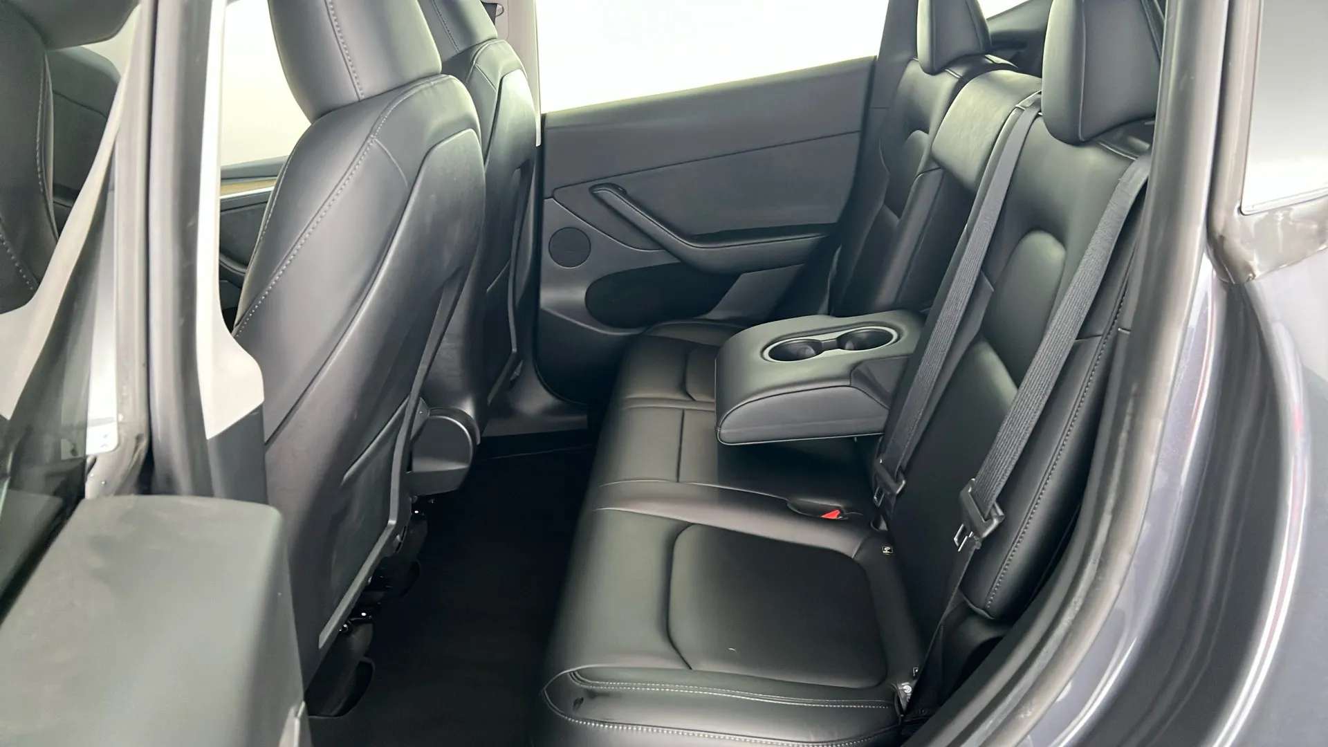 2023 TESLA MODEL Y 2023 TESLA MODEL Y