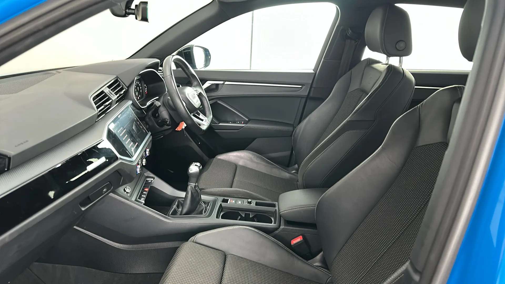 2022 AUDI Q3 2022 AUDI Q3