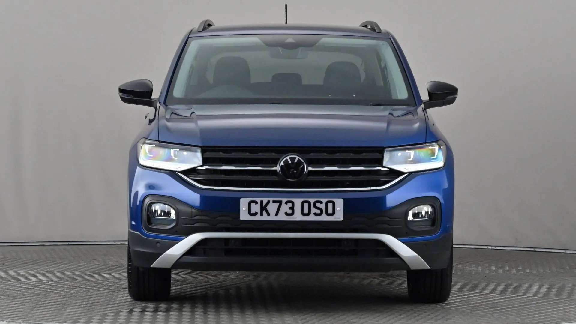 A 2023 VOLKSWAGEN T-CROSS 1.0 TSI 110 Black Edition A 2023 VOLKSWAGEN T-CROSS 1.0 TSI 110 Black Edition