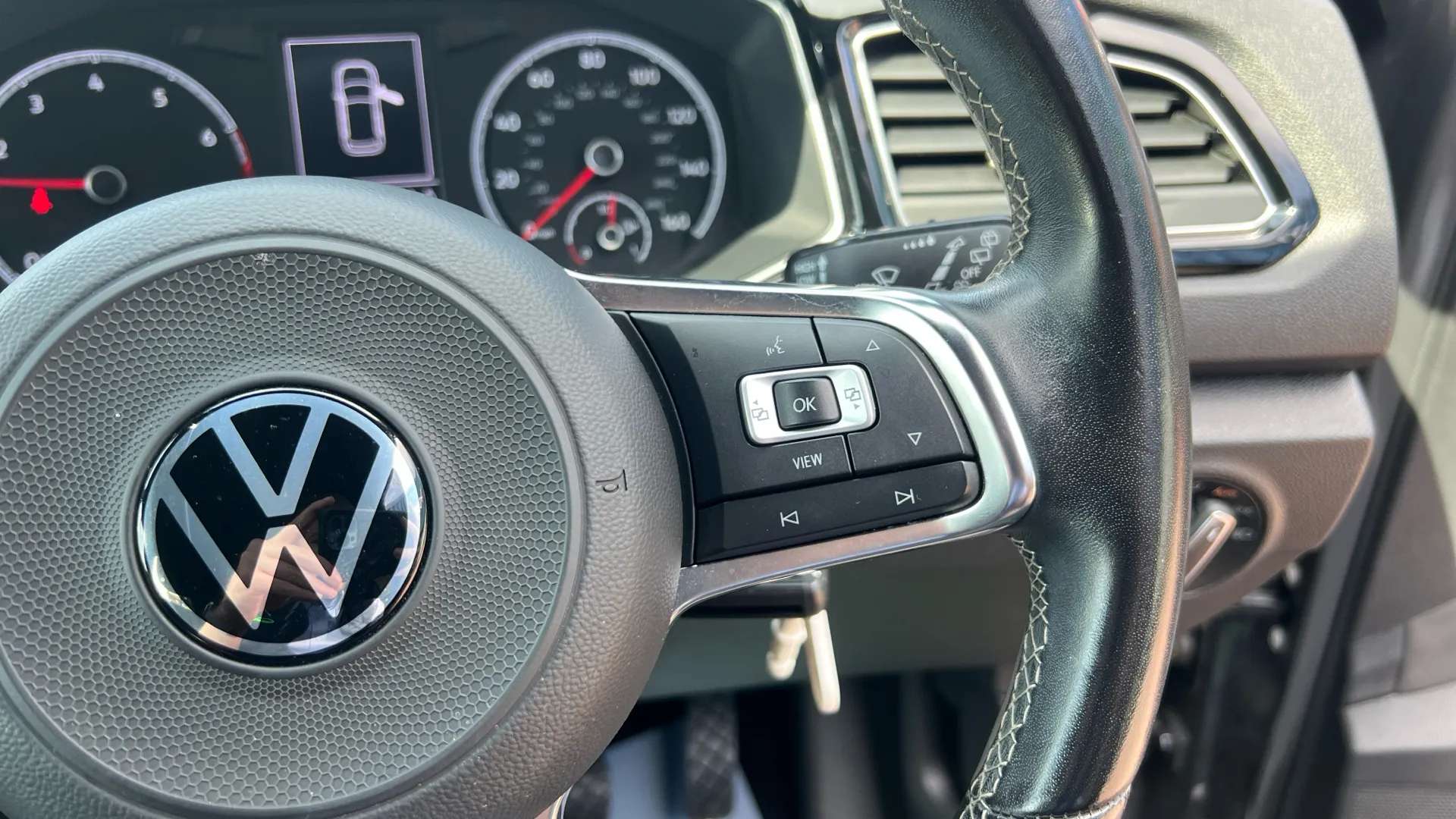 2022 VOLKSWAGEN T-ROC 2022 VOLKSWAGEN T-ROC