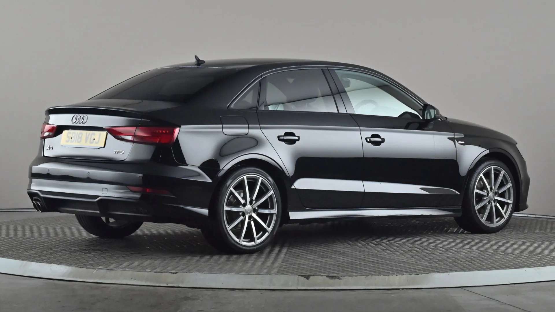 2018 AUDI A3 2018 AUDI A3