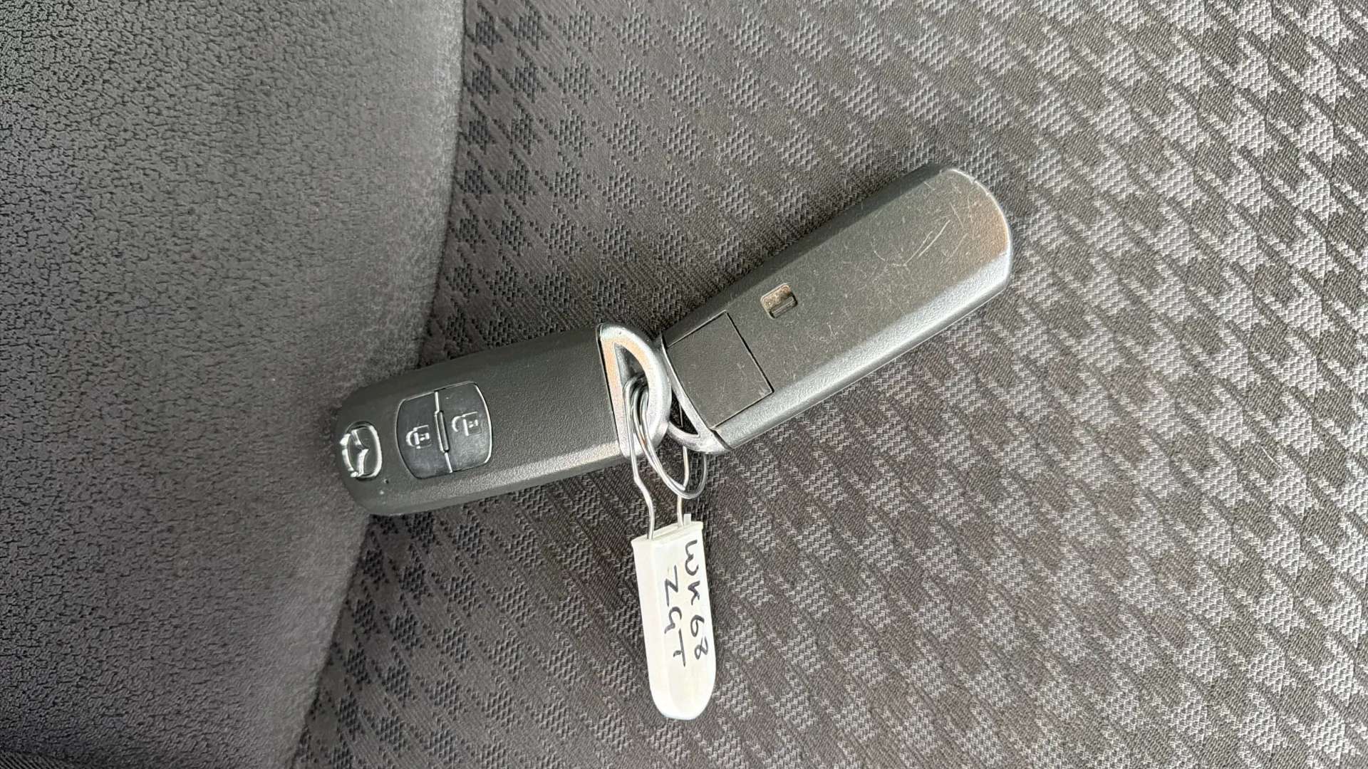 2018 MAZDA MAZDA2 2018 MAZDA MAZDA2