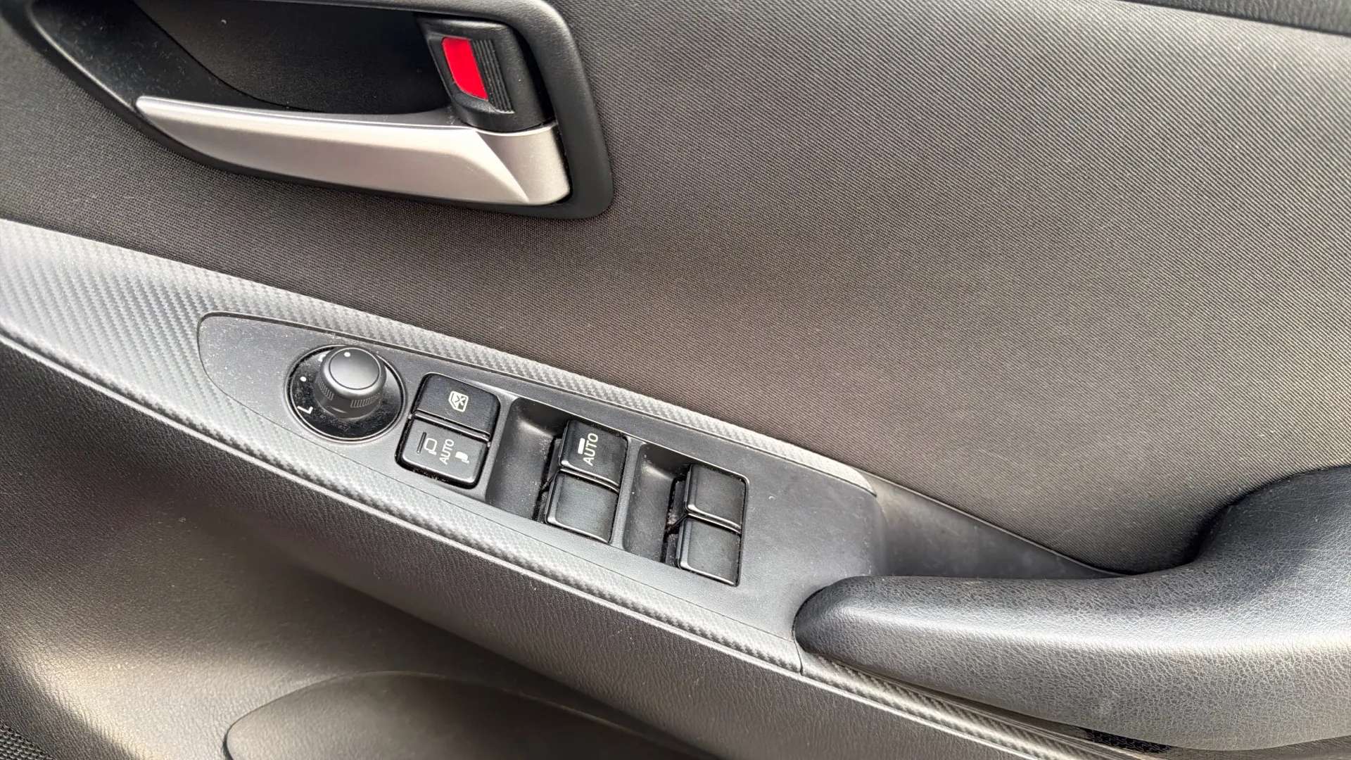 2018 MAZDA MAZDA2 2018 MAZDA MAZDA2