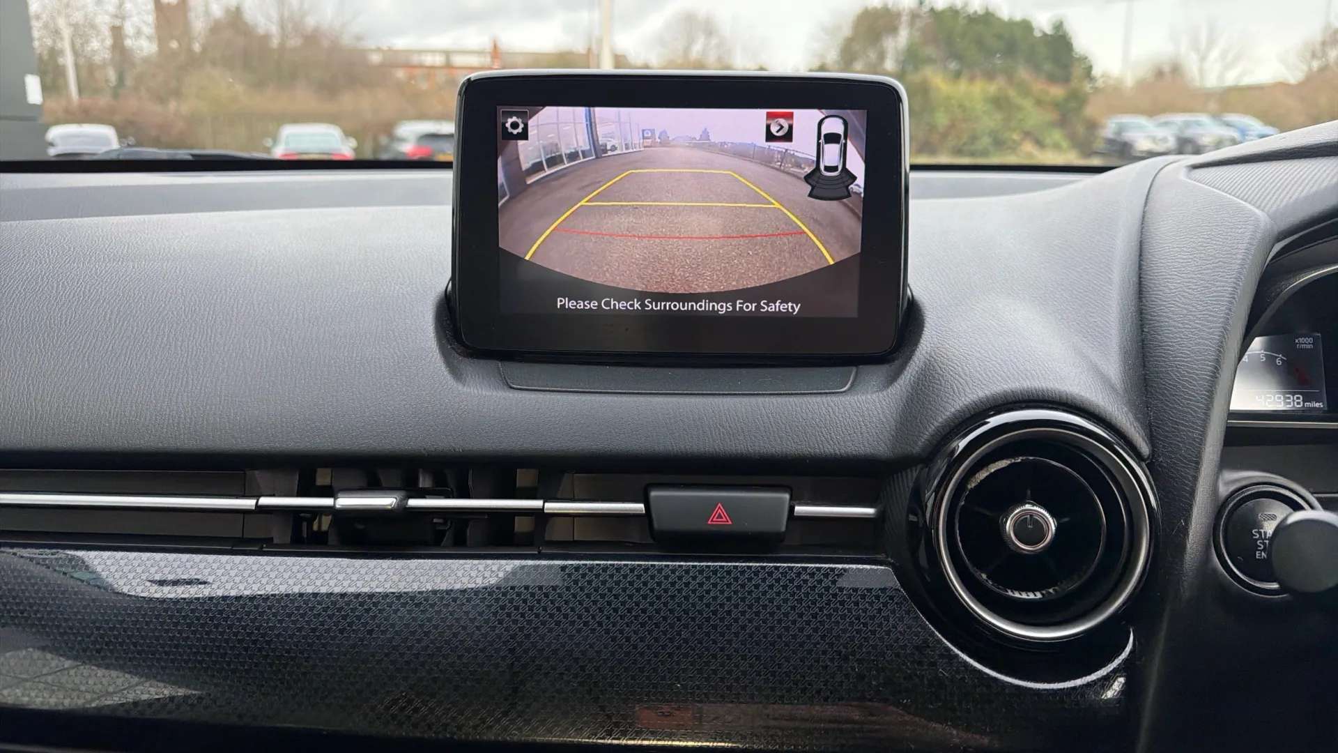 2018 MAZDA MAZDA2 2018 MAZDA MAZDA2