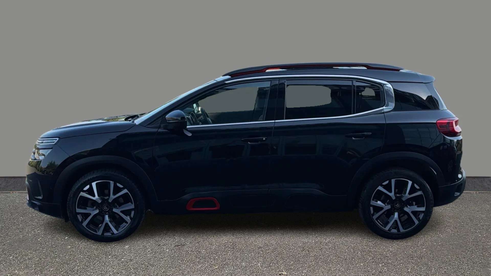 A 2019 CITROEN C5 AIRCROSS 1.5 BlueHDi 130 Flair Plus EAT8 A 2019 CITROEN C5 AIRCROSS 1.5 BlueHDi 130 Flair Plus EAT8