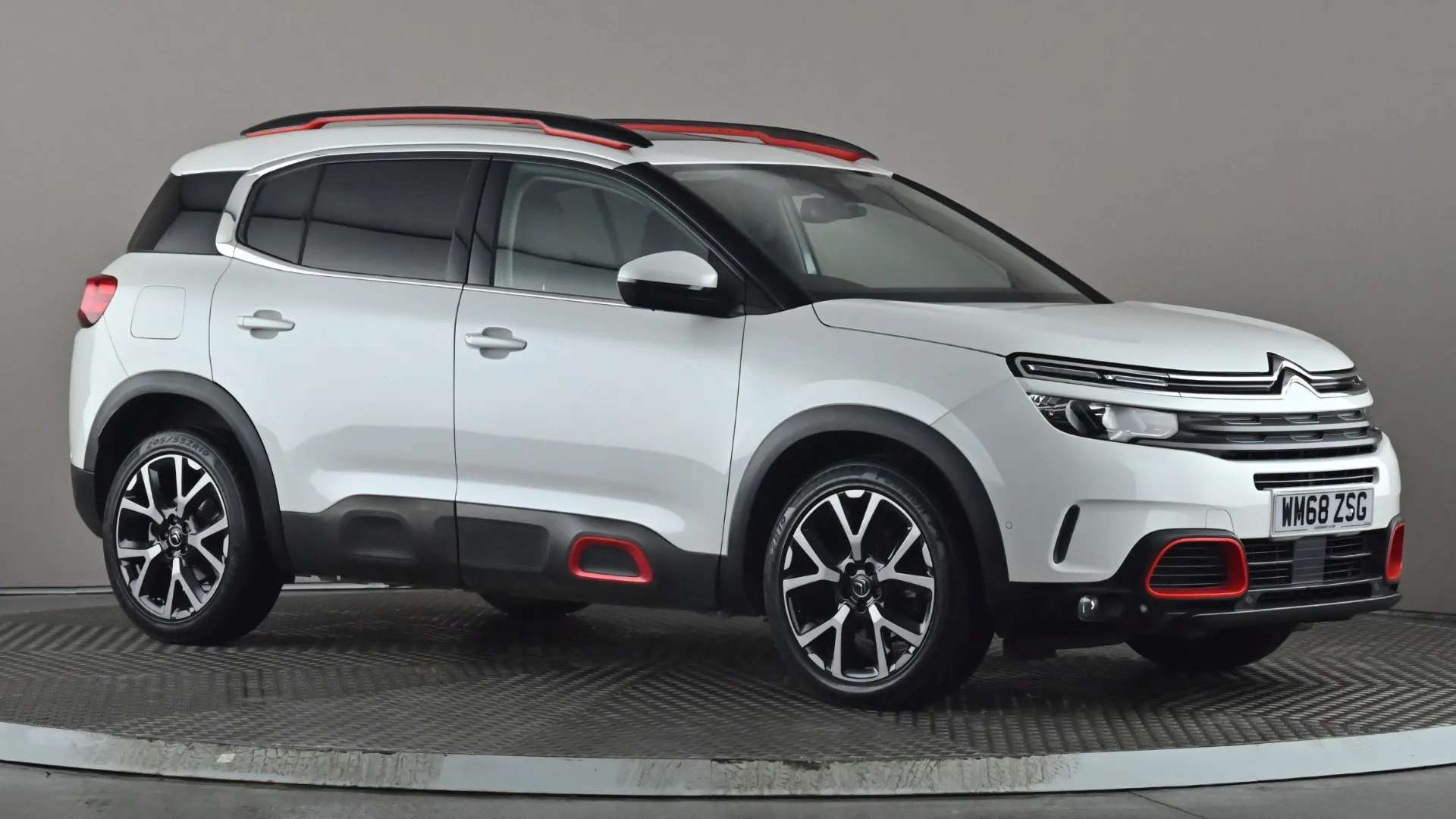 A 2019 CITROEN C5 AIRCROSS 2.0 BlueHDi 180 Flair Plus EAT8 A 2019 CITROEN C5 AIRCROSS 2.0 BlueHDi 180 Flair Plus EAT8