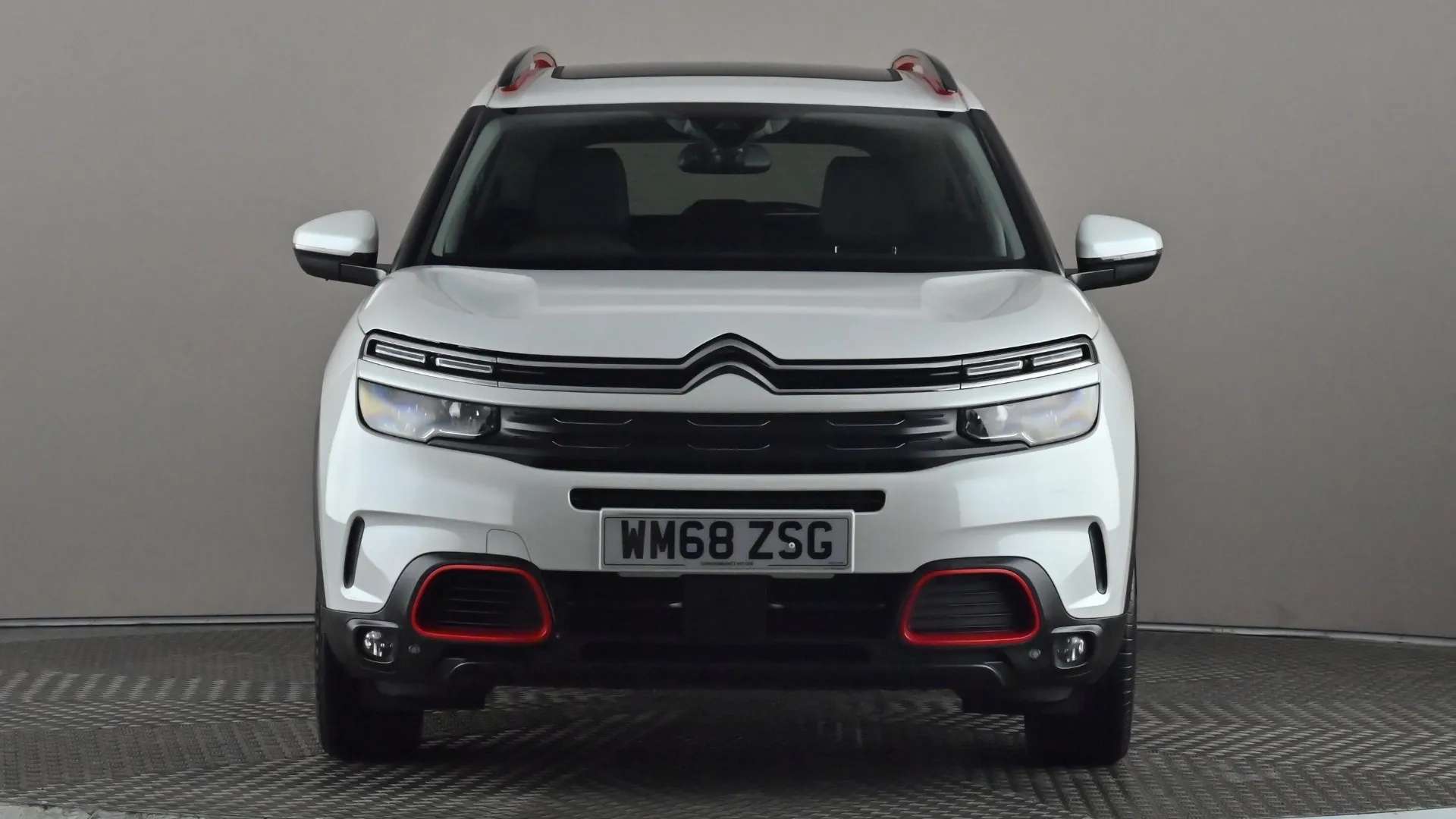 A 2019 CITROEN C5 AIRCROSS 2.0 BlueHDi 180 Flair Plus EAT8 A 2019 CITROEN C5 AIRCROSS 2.0 BlueHDi 180 Flair Plus EAT8