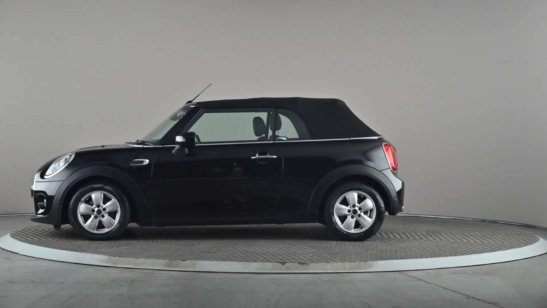 2020 MINI CONVERTIBLE 2020 MINI CONVERTIBLE