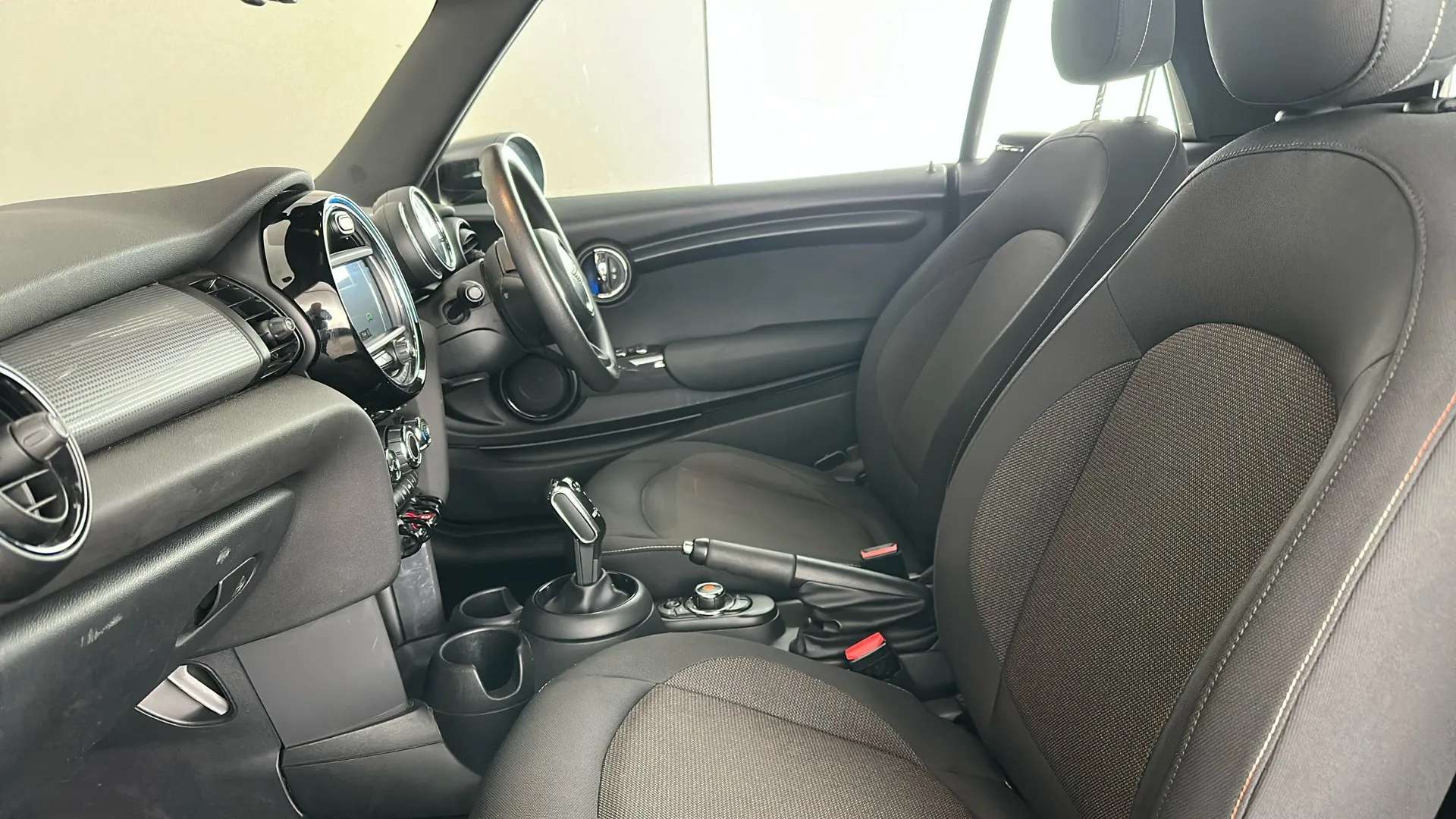 2020 MINI CONVERTIBLE 2020 MINI CONVERTIBLE