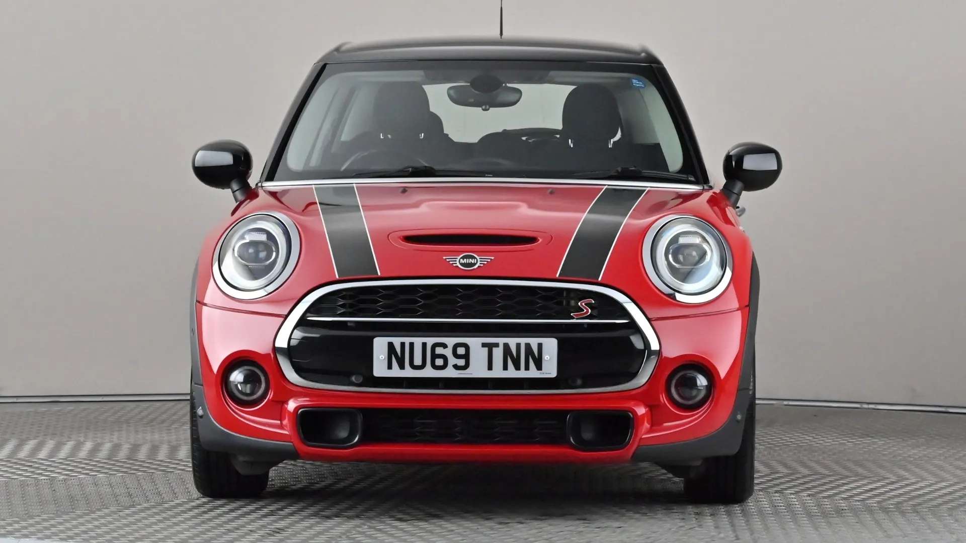 A 2019 MINI HATCH 2.0 Cooper S Classic II Auto A 2019 MINI HATCH 2.0 Cooper S Classic II Auto