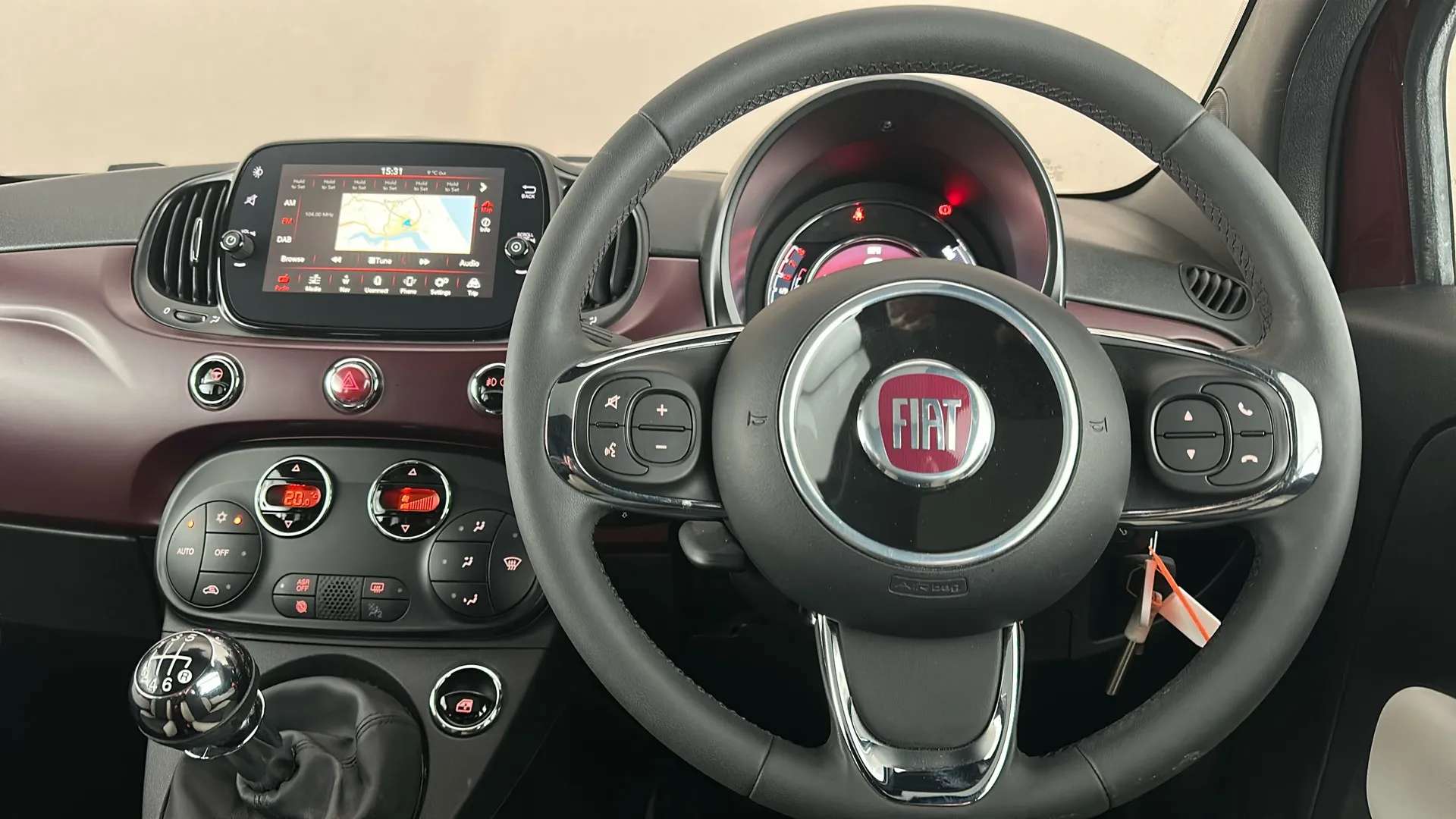 2021 FIAT 500 2021 FIAT 500