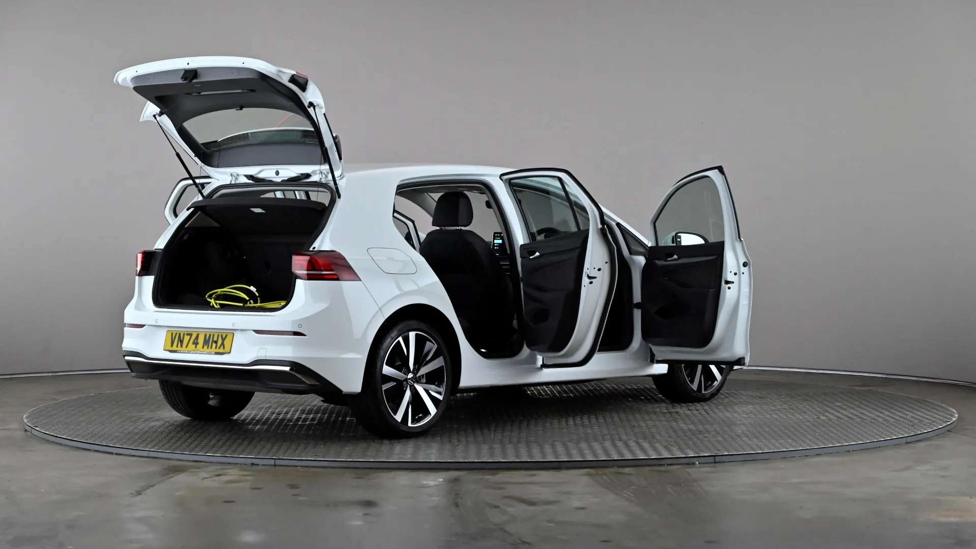 2024 VOLKSWAGEN GOLF 2024 VOLKSWAGEN GOLF