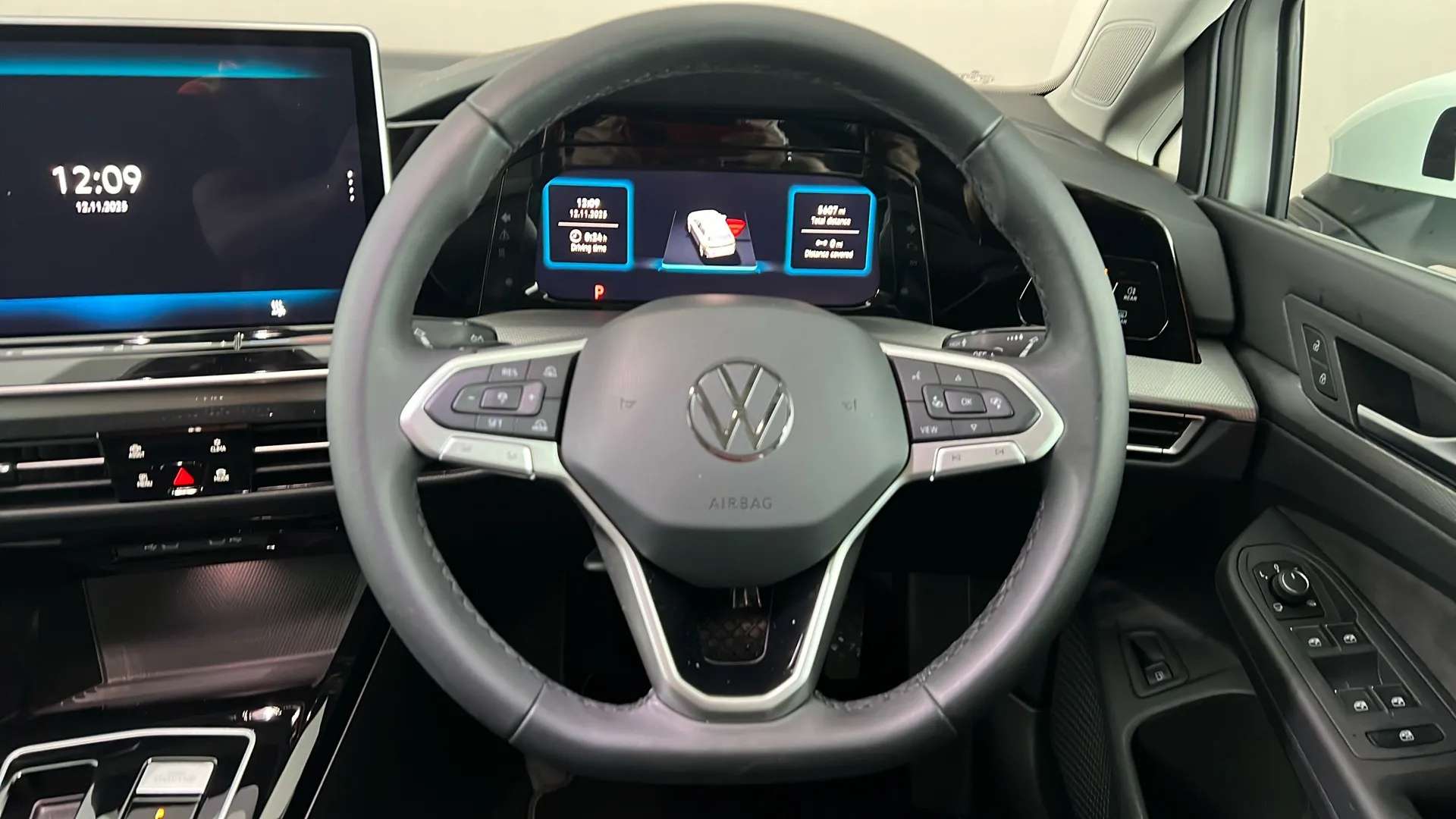 2024 VOLKSWAGEN GOLF 2024 VOLKSWAGEN GOLF