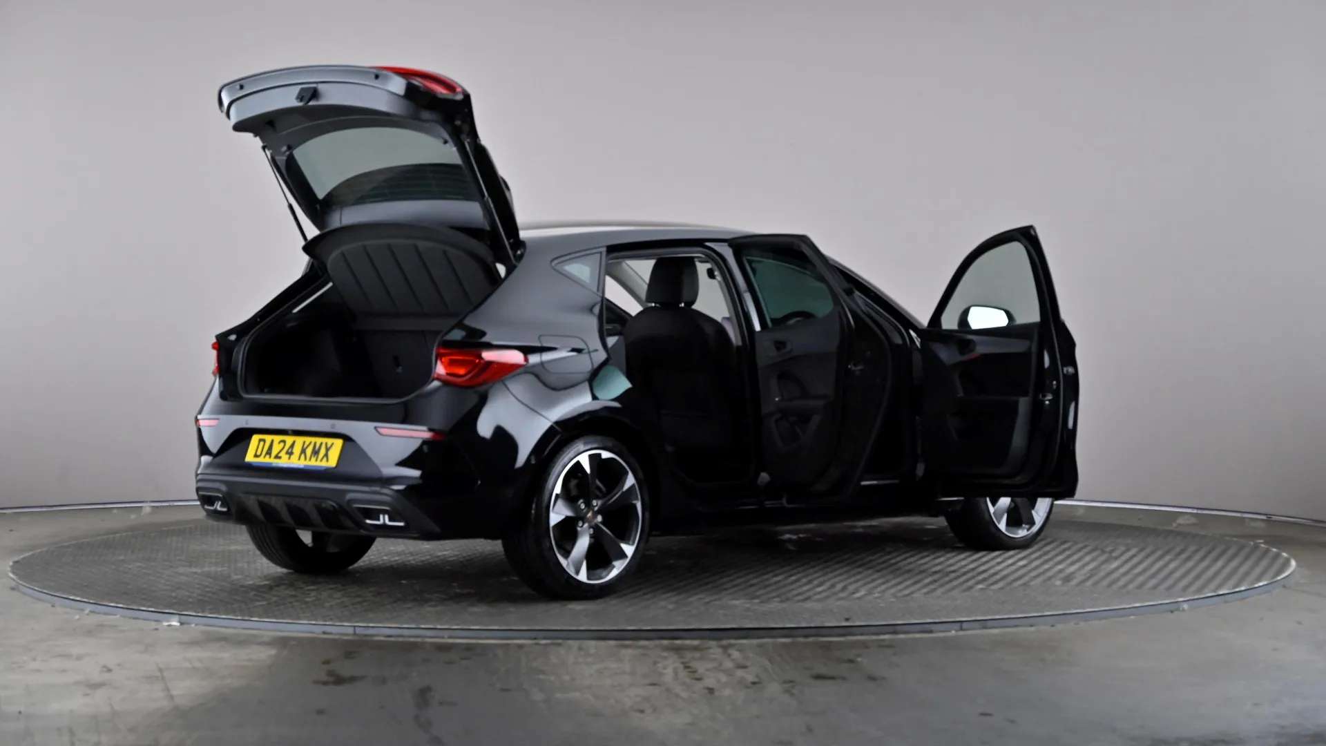 2024 CUPRA LEON 2024 CUPRA LEON