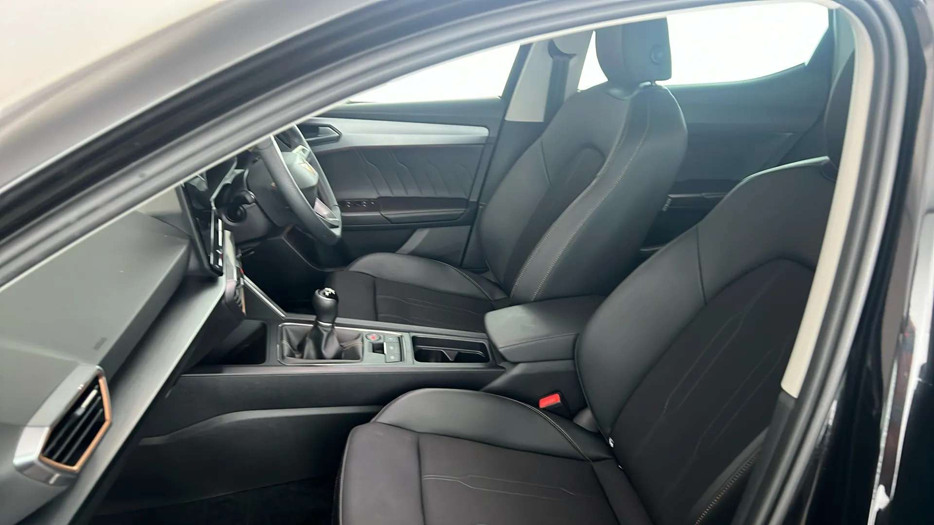 2024 CUPRA LEON 2024 CUPRA LEON
