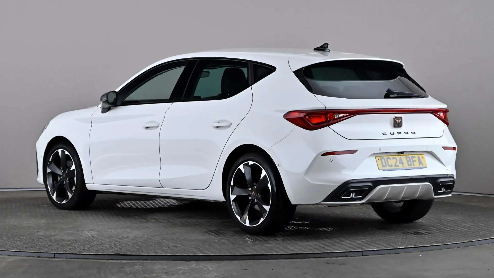 A 2024 CUPRA LEON 1.5 TSI V1 A 2024 CUPRA LEON 1.5 TSI V1