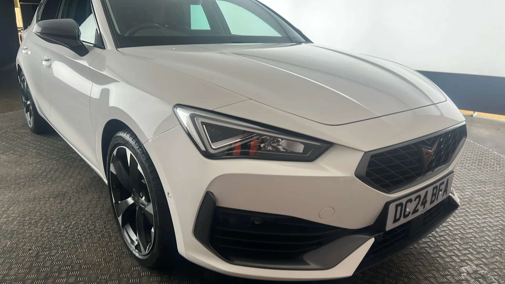 2024 CUPRA LEON 2024 CUPRA LEON