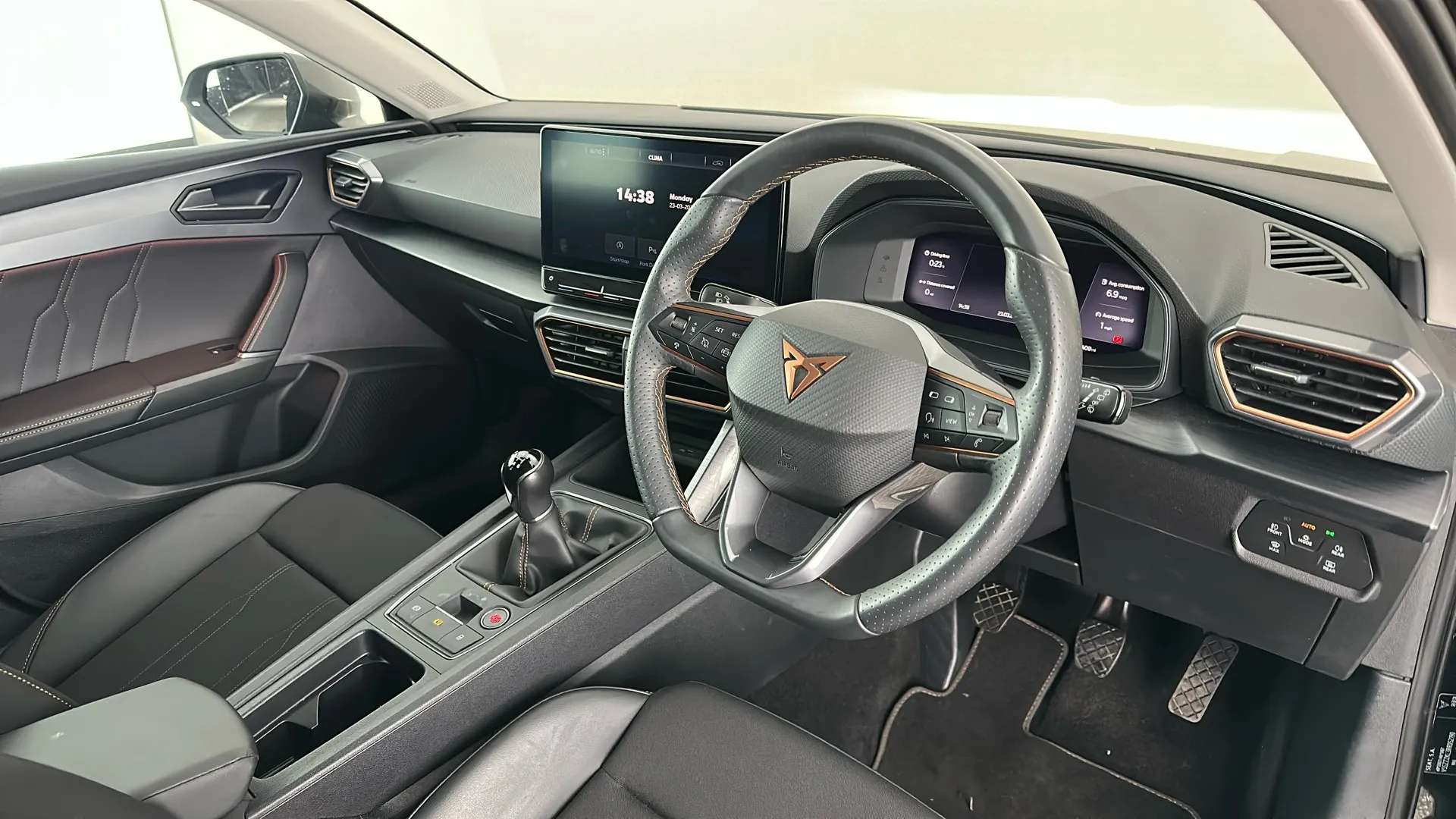 2024 CUPRA LEON 2024 CUPRA LEON