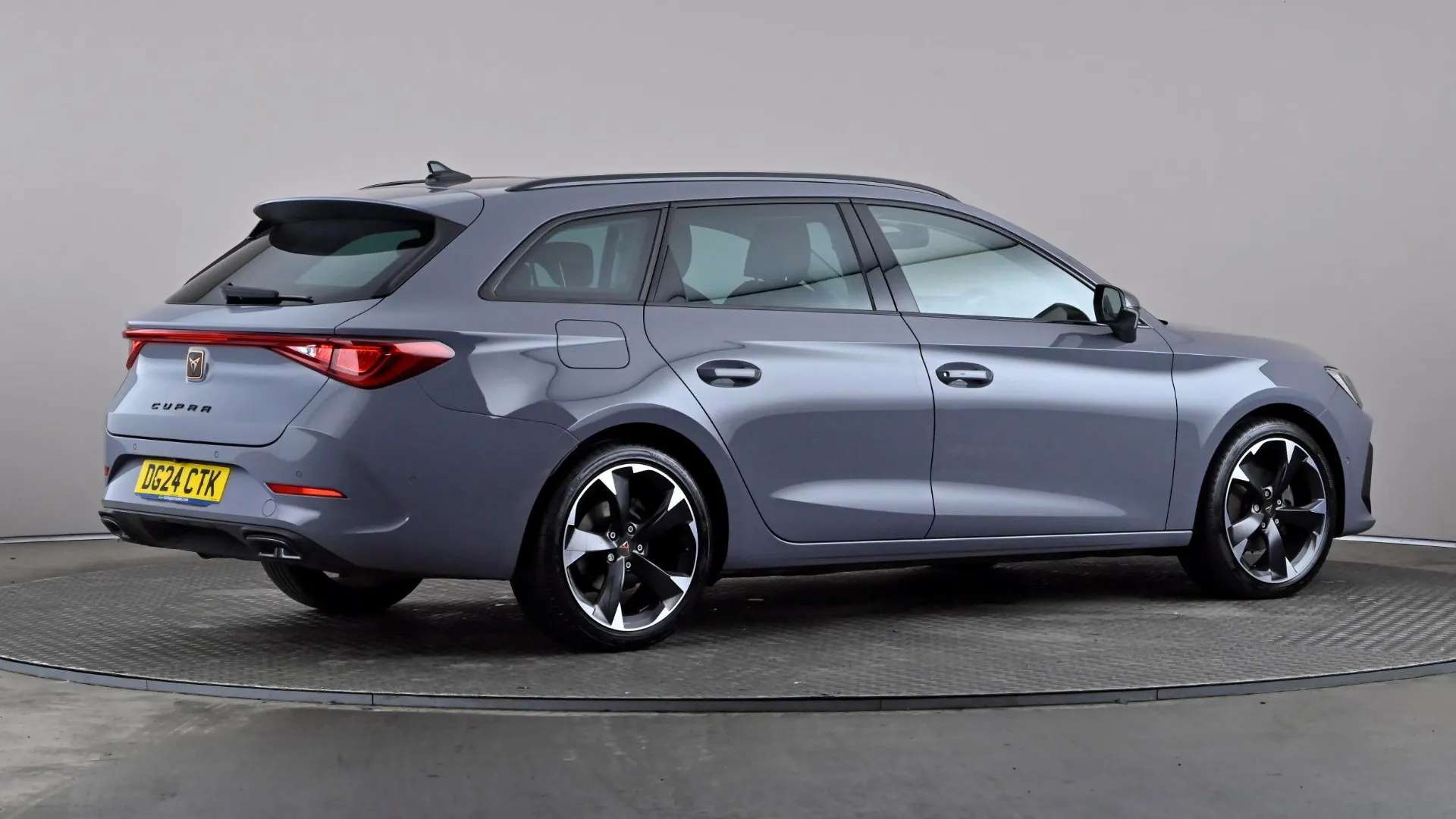 2024 CUPRA LEON 2024 CUPRA LEON