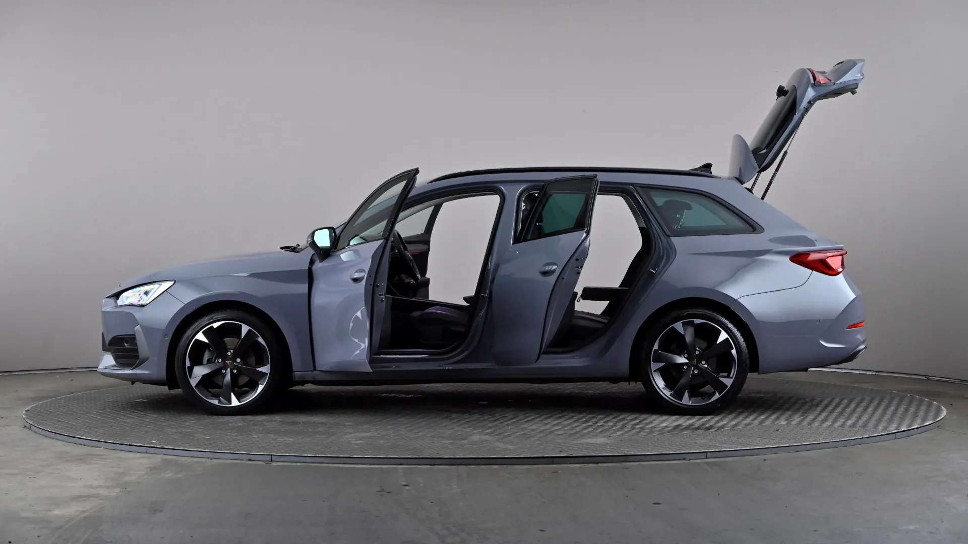 2024 CUPRA LEON 2024 CUPRA LEON