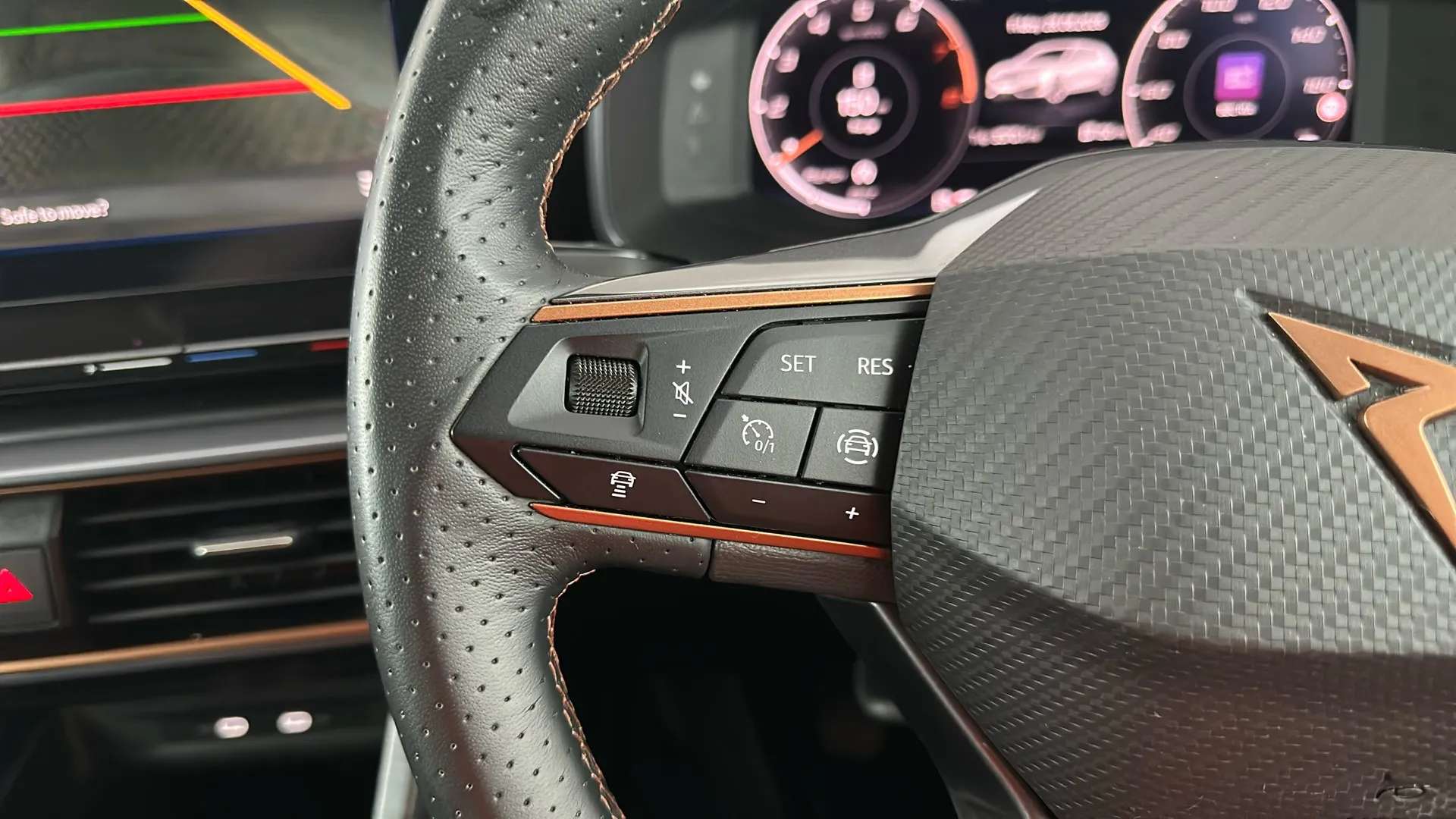 2024 CUPRA LEON 2024 CUPRA LEON