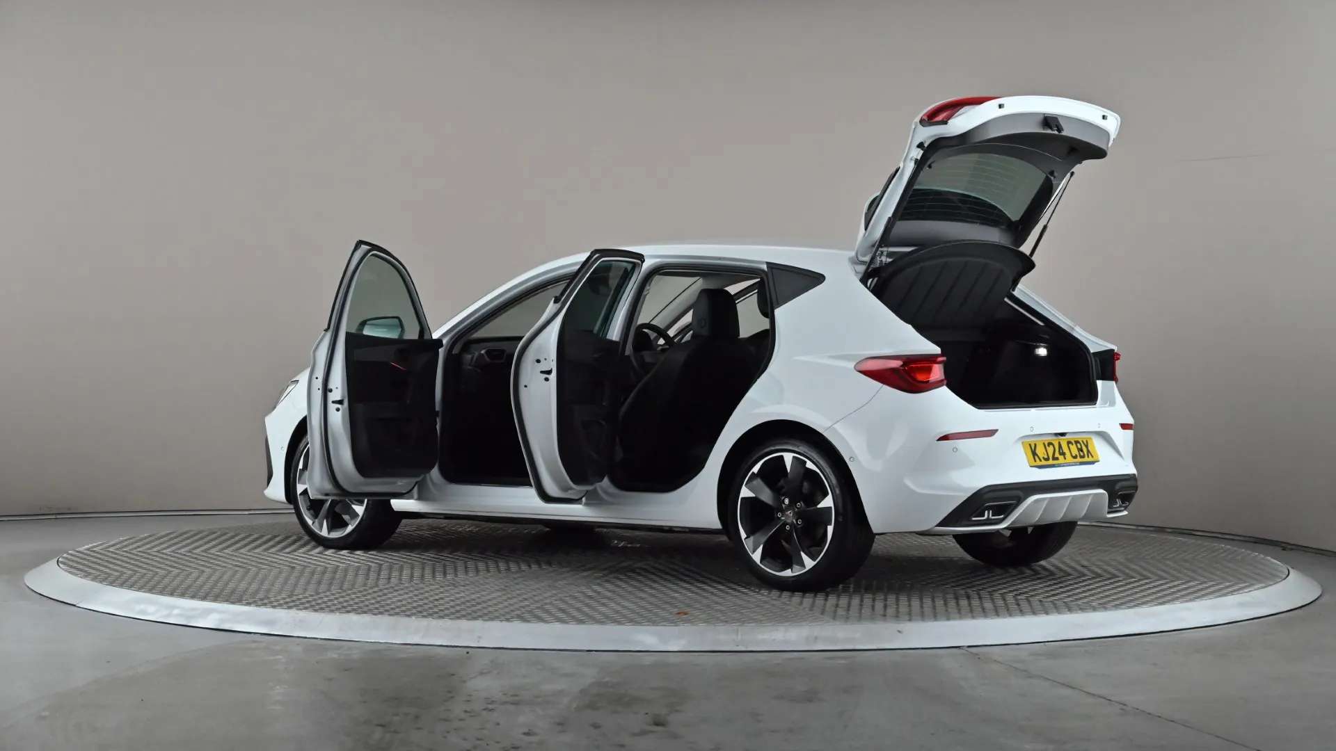 2024 CUPRA LEON 2024 CUPRA LEON