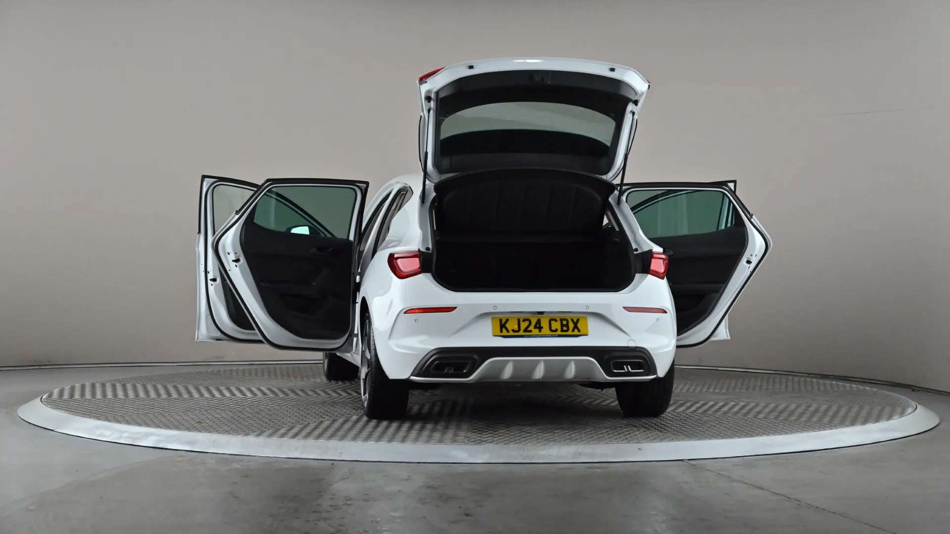 2024 CUPRA LEON 2024 CUPRA LEON