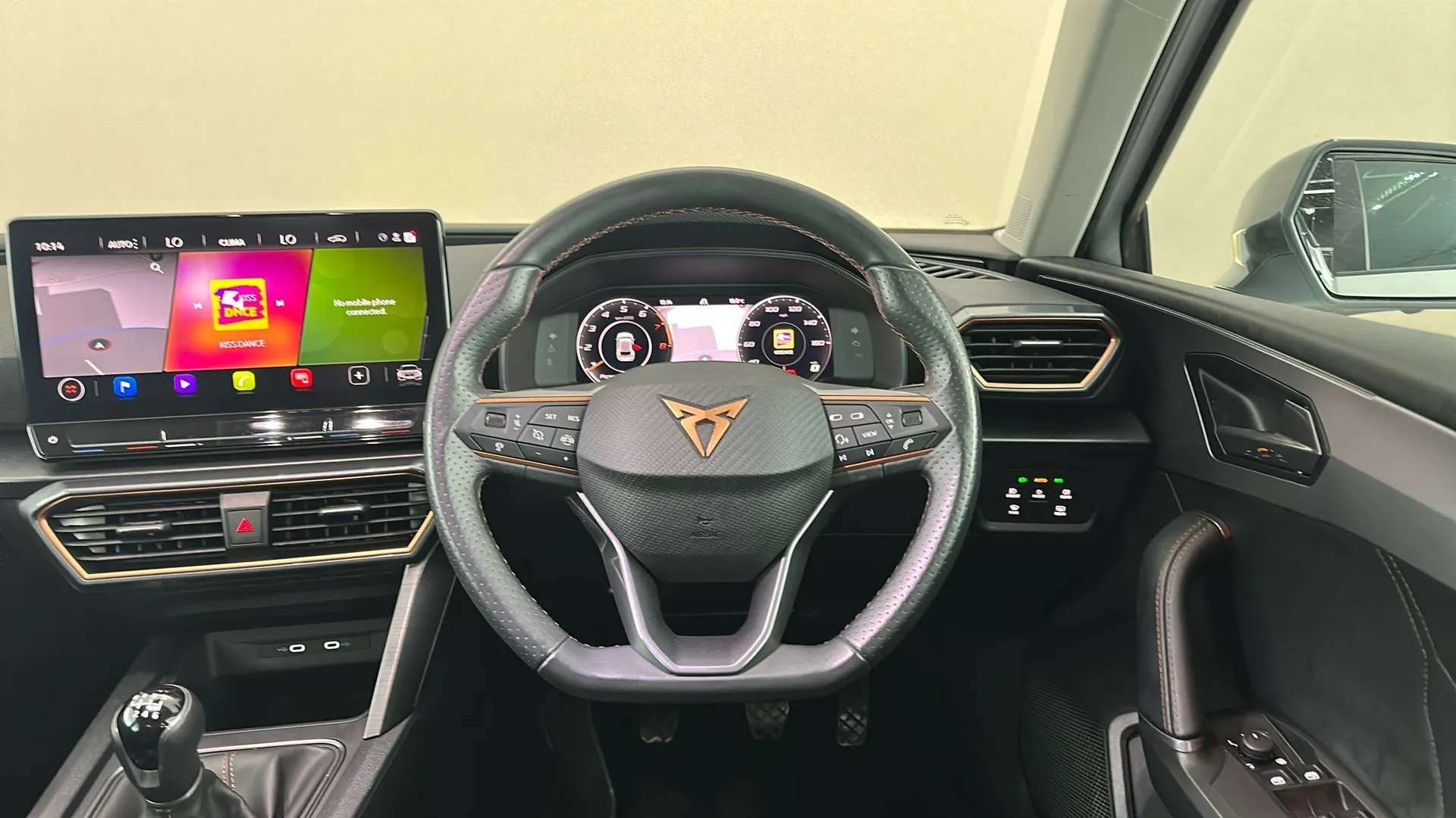 2024 CUPRA LEON 2024 CUPRA LEON