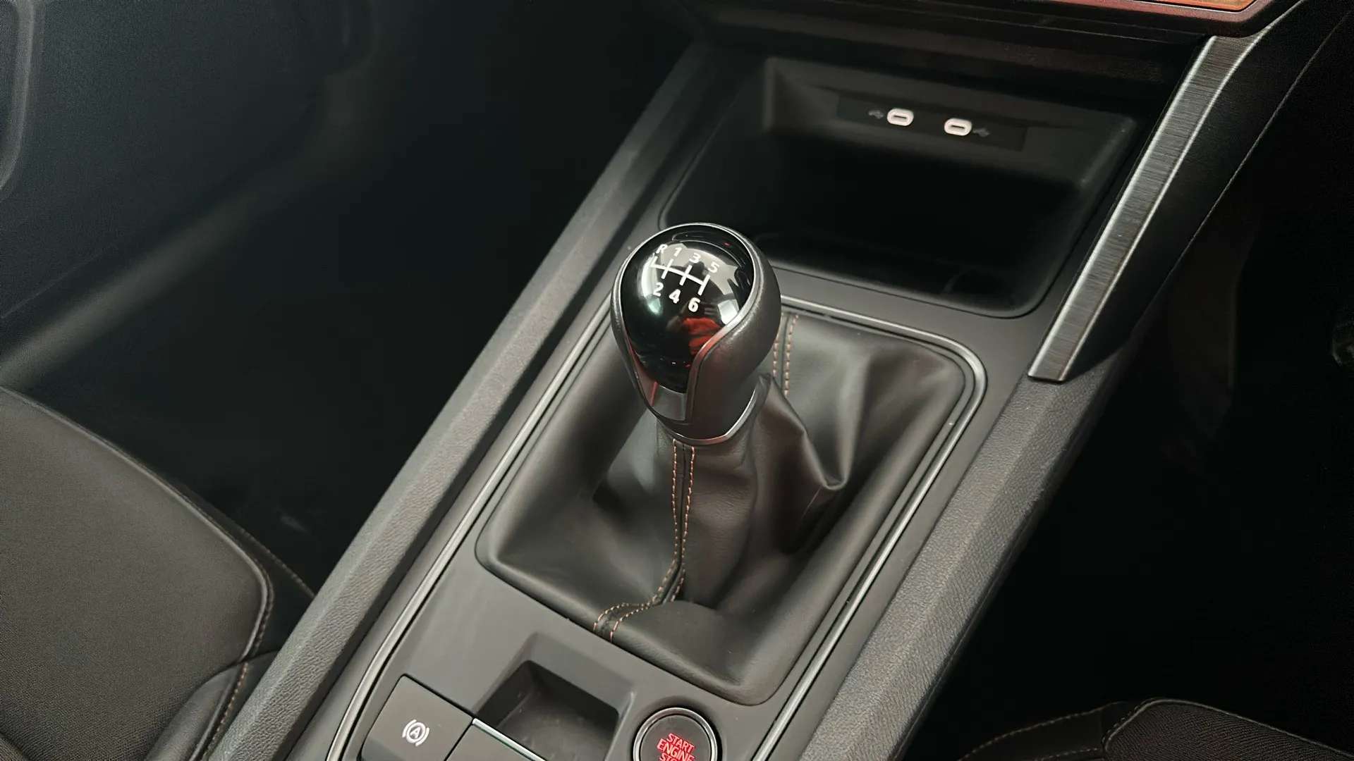 2024 CUPRA LEON 2024 CUPRA LEON