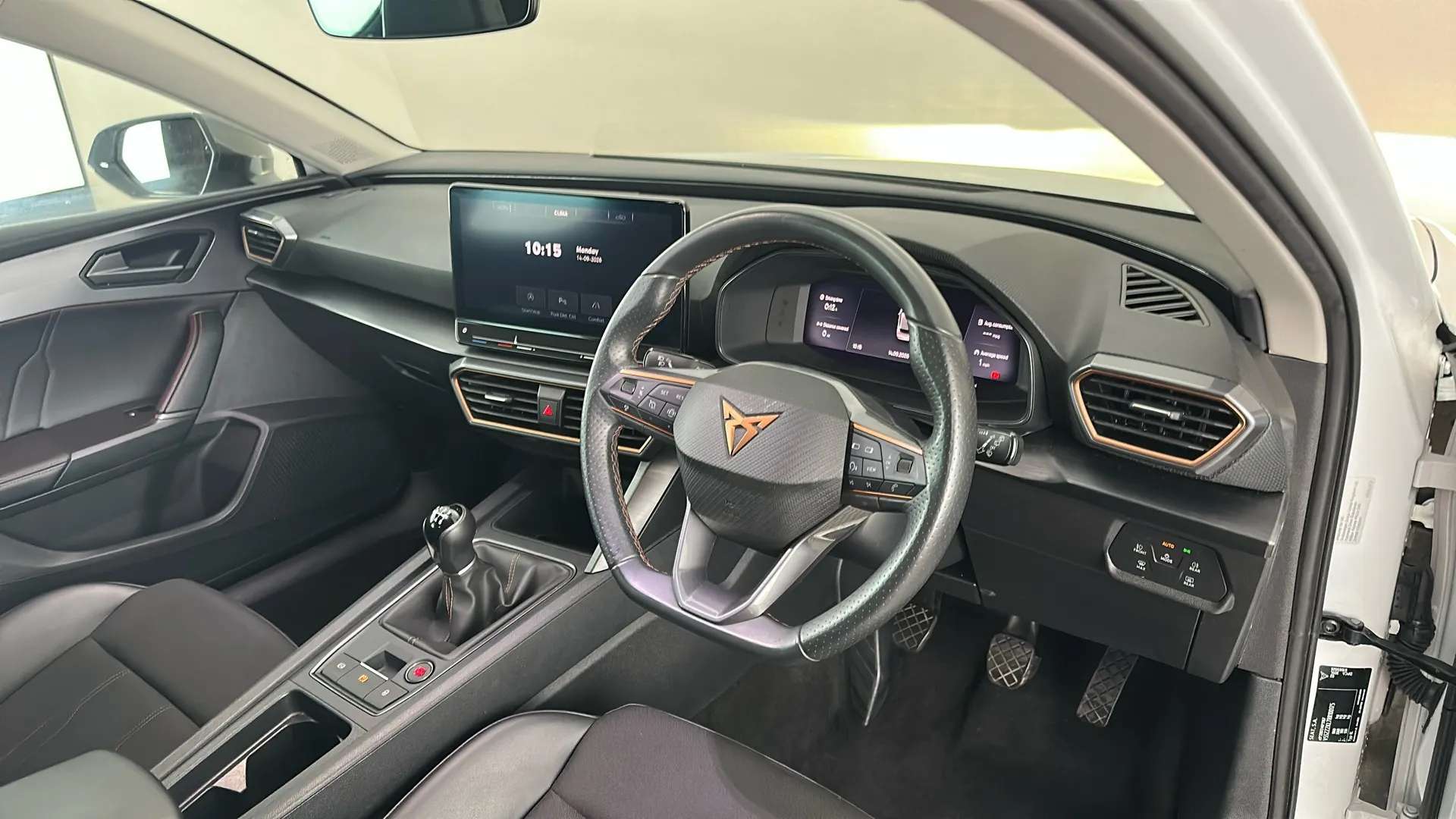 2024 CUPRA LEON 2024 CUPRA LEON