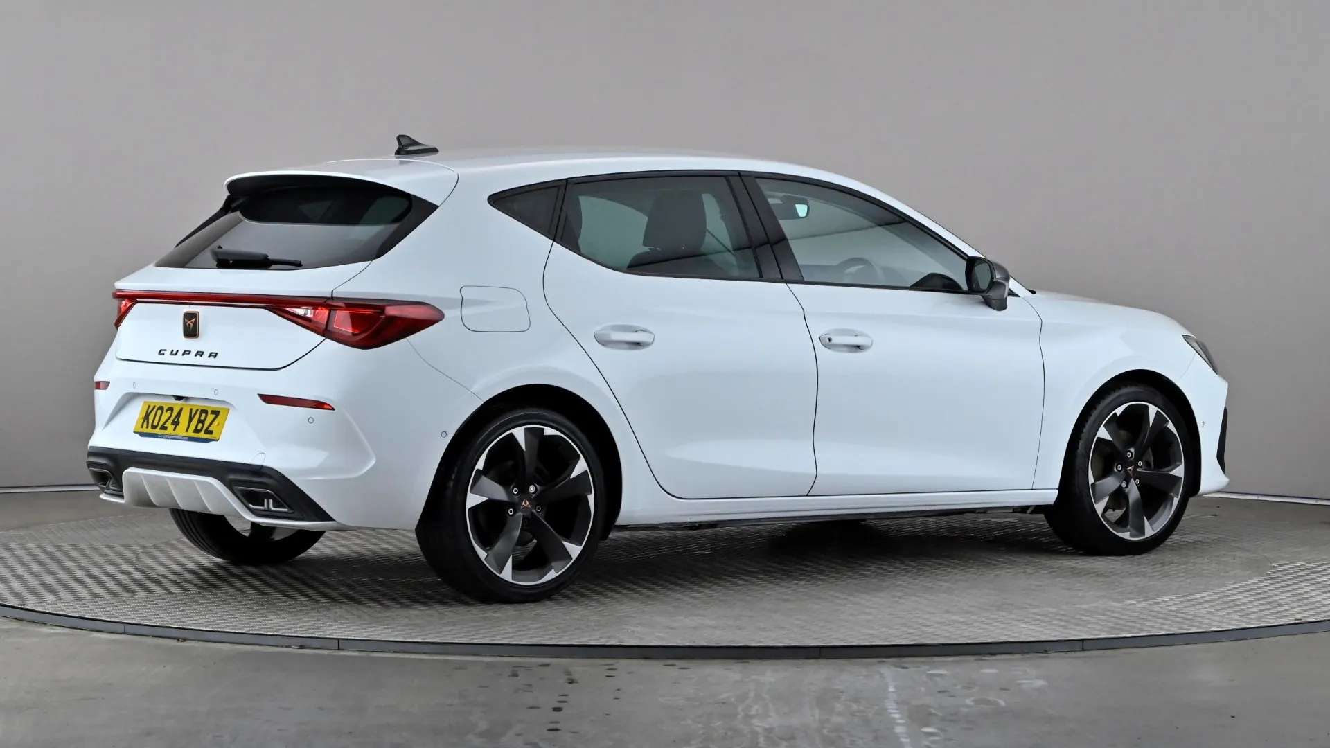 2024 CUPRA LEON 2024 CUPRA LEON