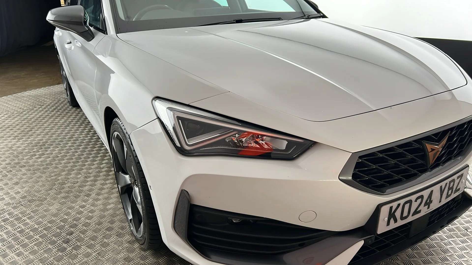 2024 CUPRA LEON 2024 CUPRA LEON