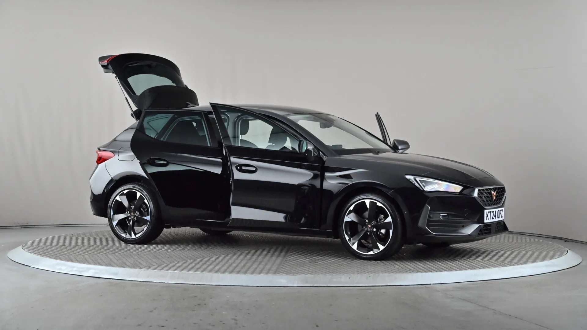 2024 CUPRA LEON 2024 CUPRA LEON