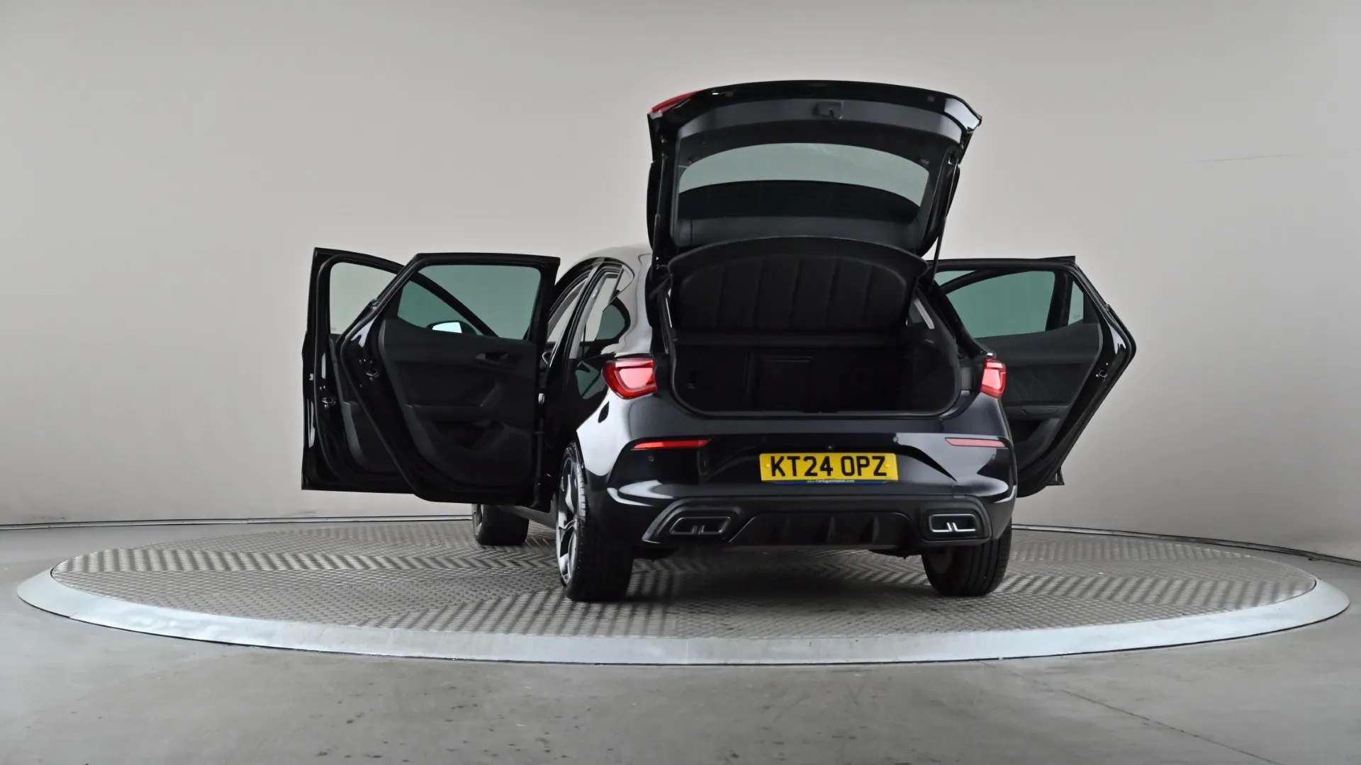 2024 CUPRA LEON 2024 CUPRA LEON